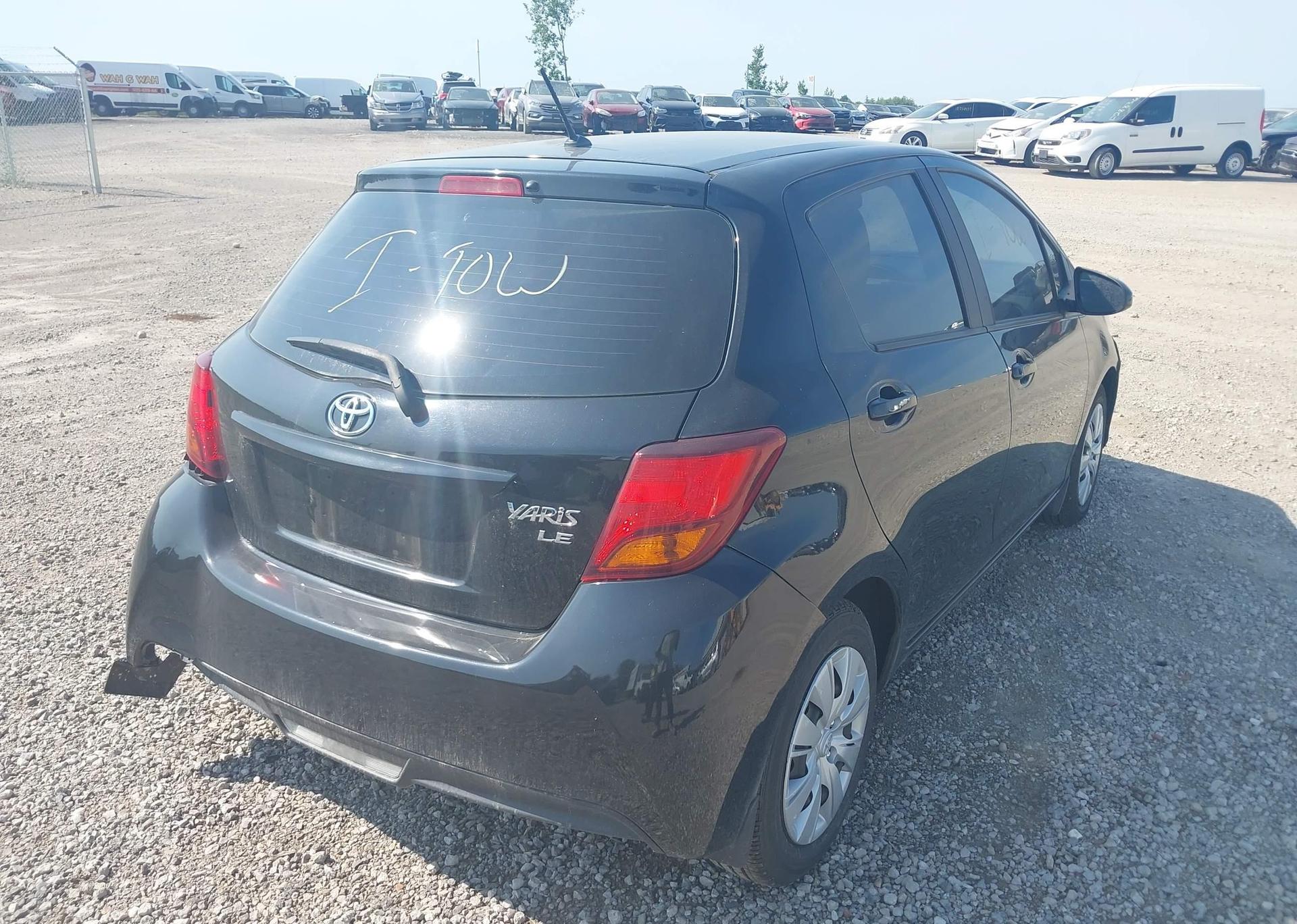 2016 TOYOTA YARIS LE