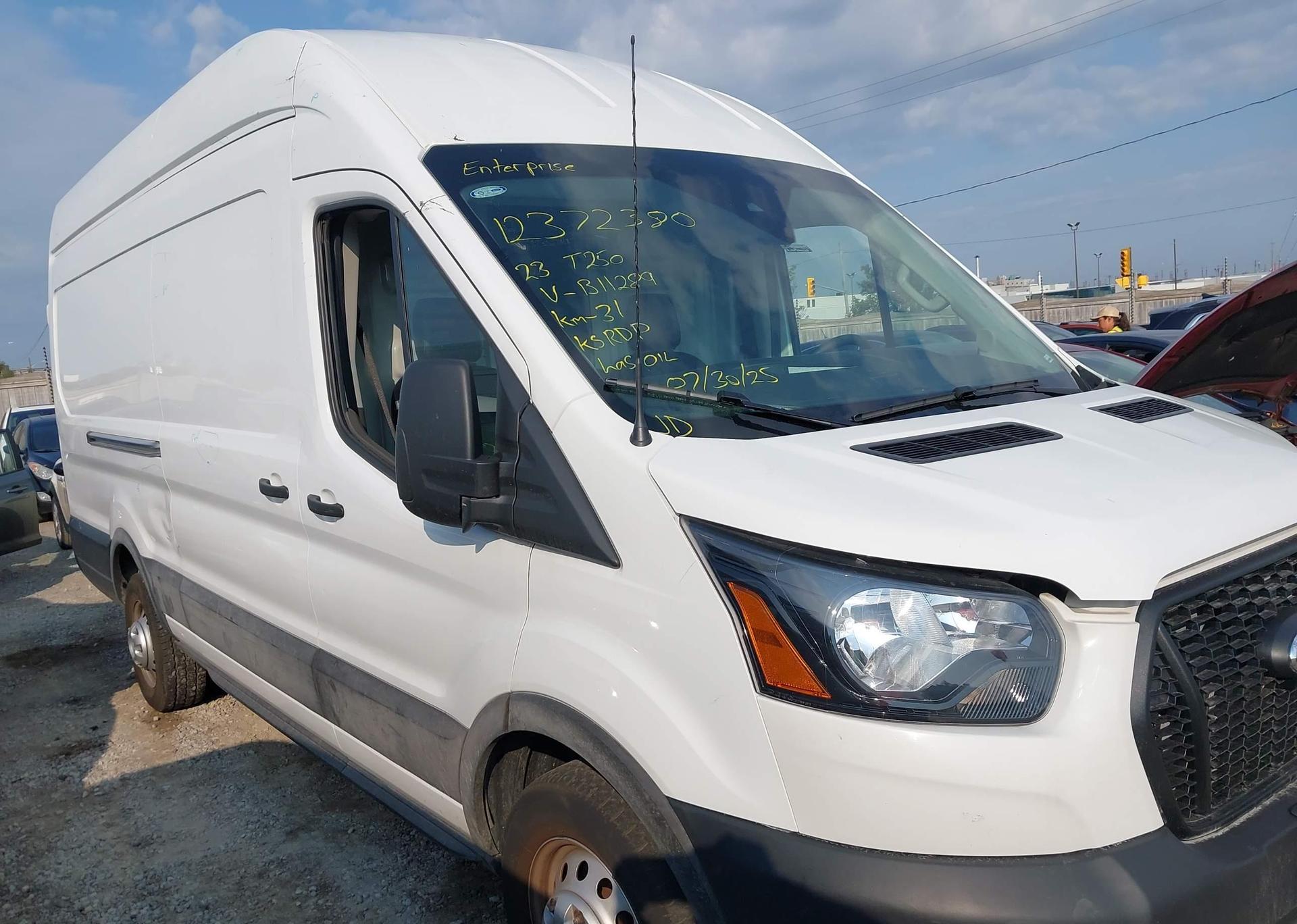 2023 FORD transit t-250
