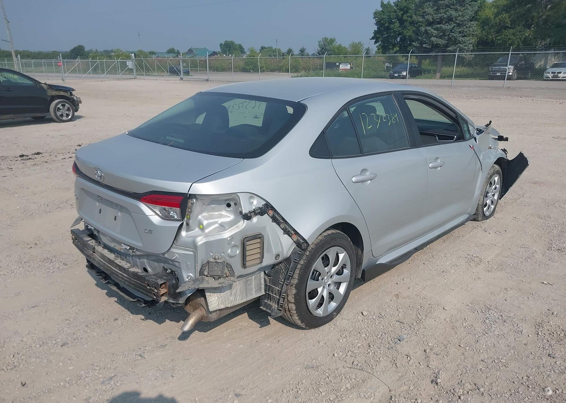 2021 TOYOTA COROLLA LE