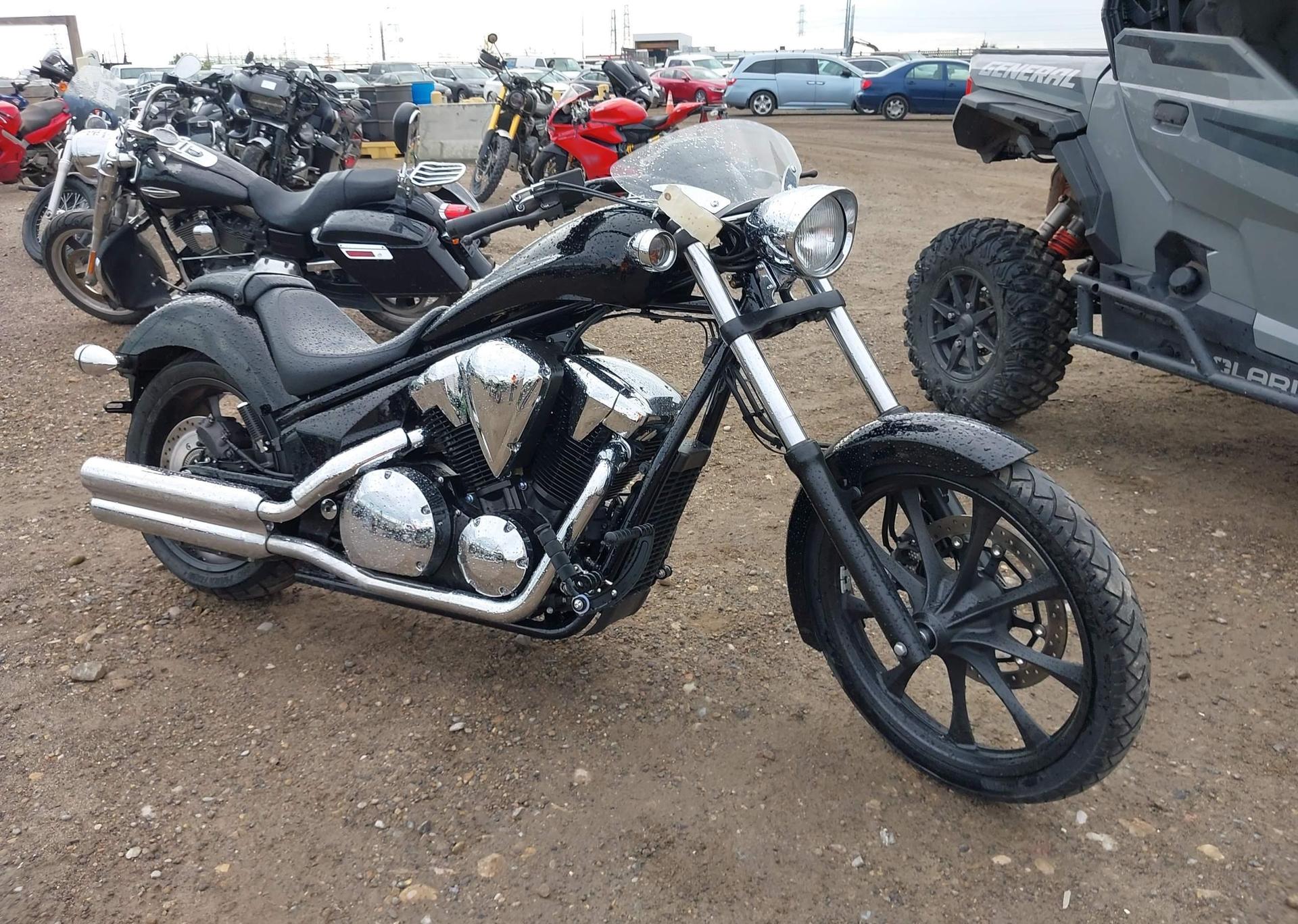 2013 HONDA VT1300 CXA