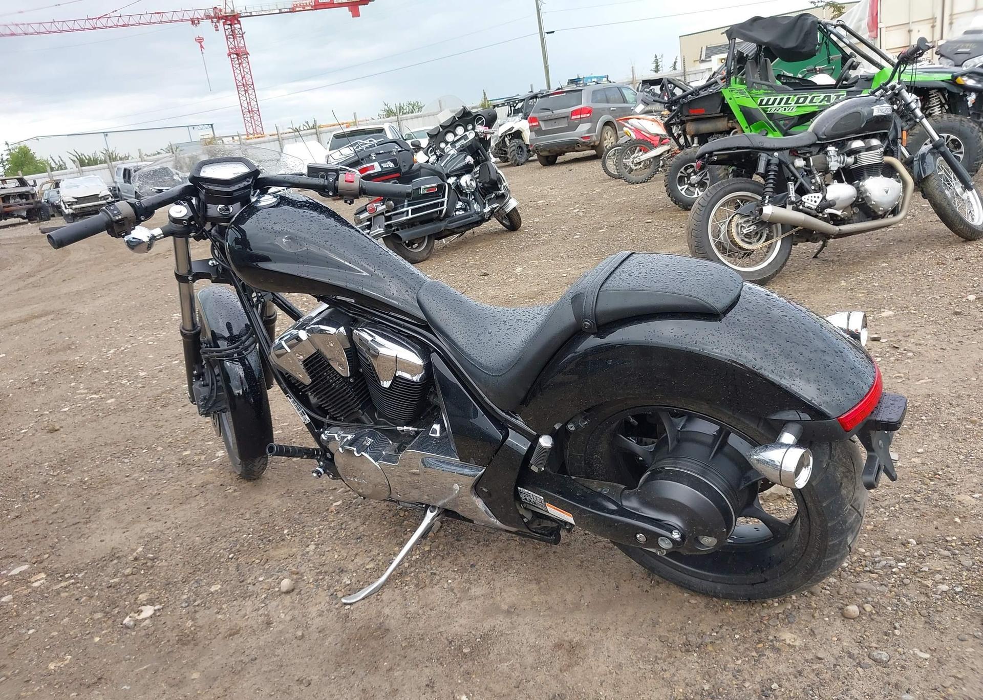 2013 HONDA VT1300 CXA
