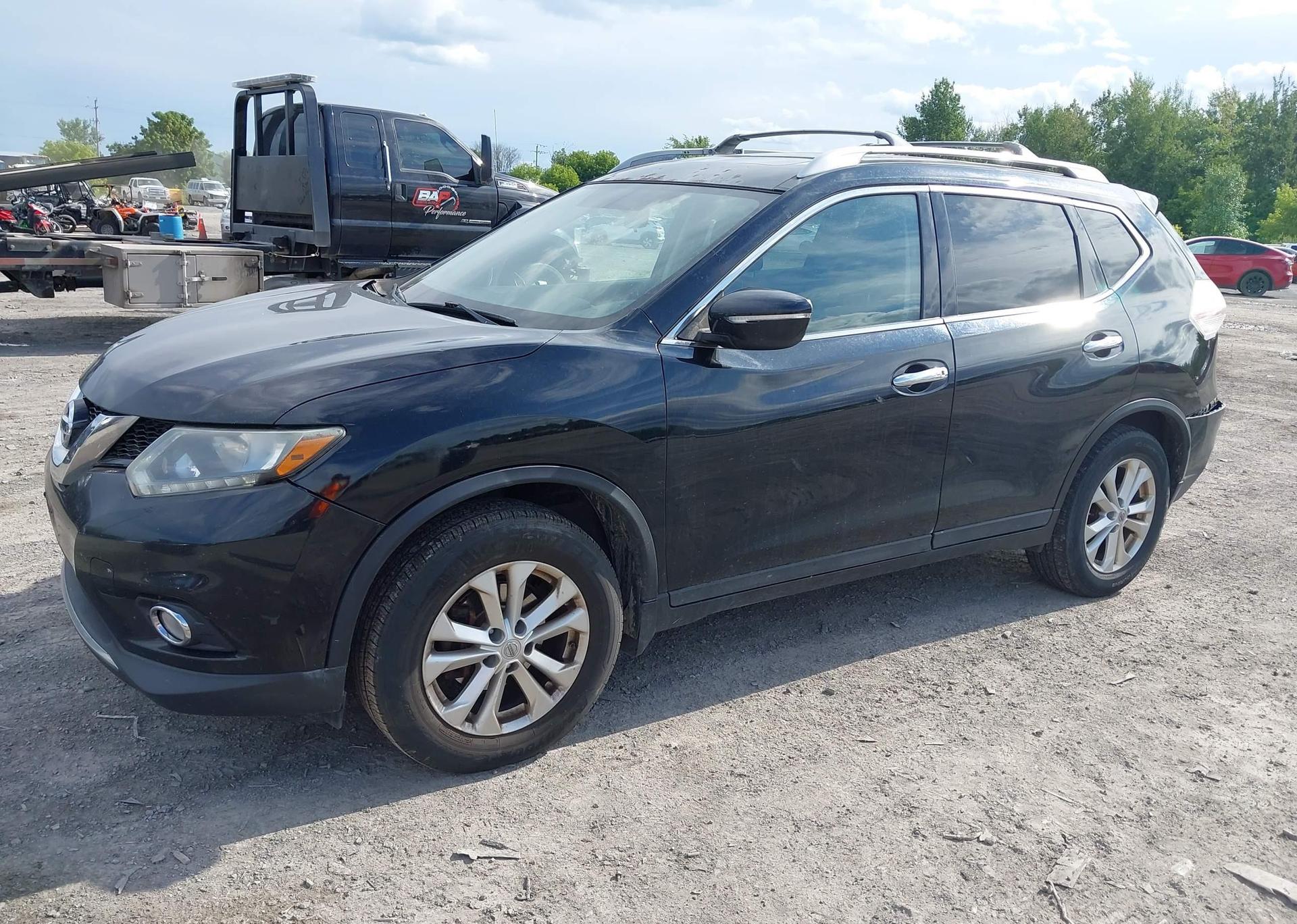 2014 NISSAN ROGUE S