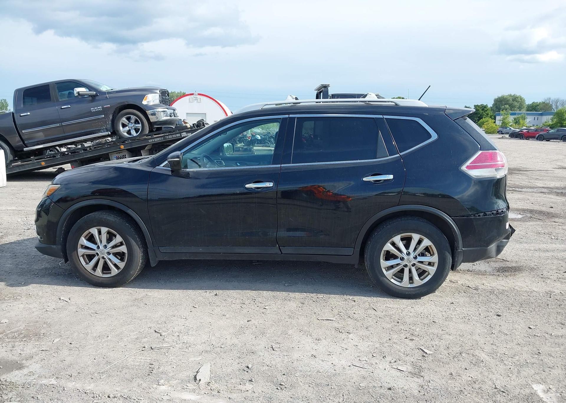 2014 NISSAN ROGUE S