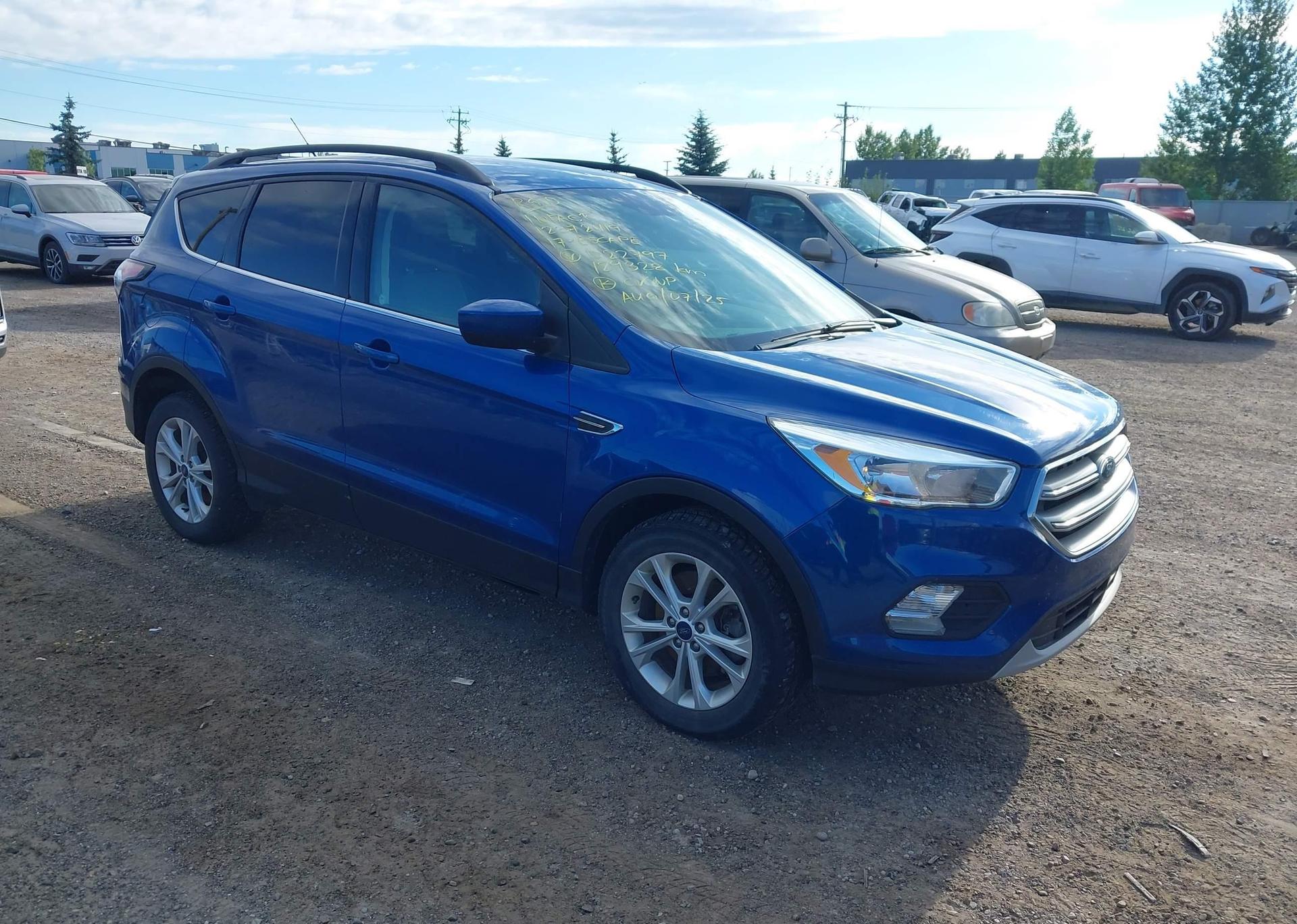 2017 FORD ESCAPE SE