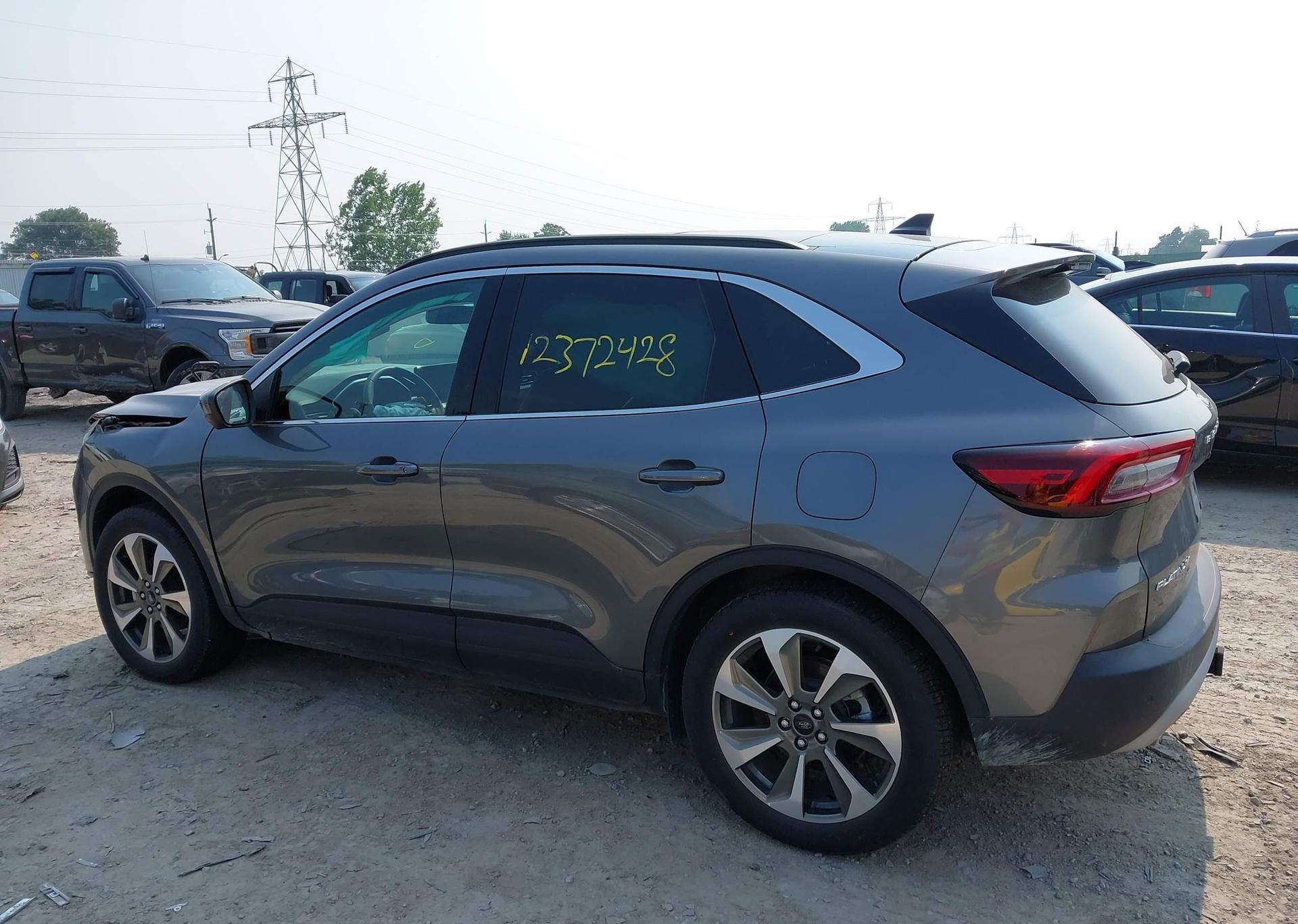2024 FORD ESCAPE PLATINUM