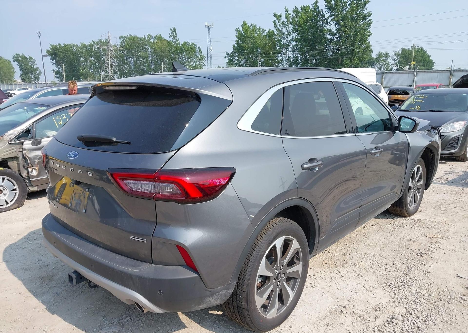 2024 FORD ESCAPE PLATINUM