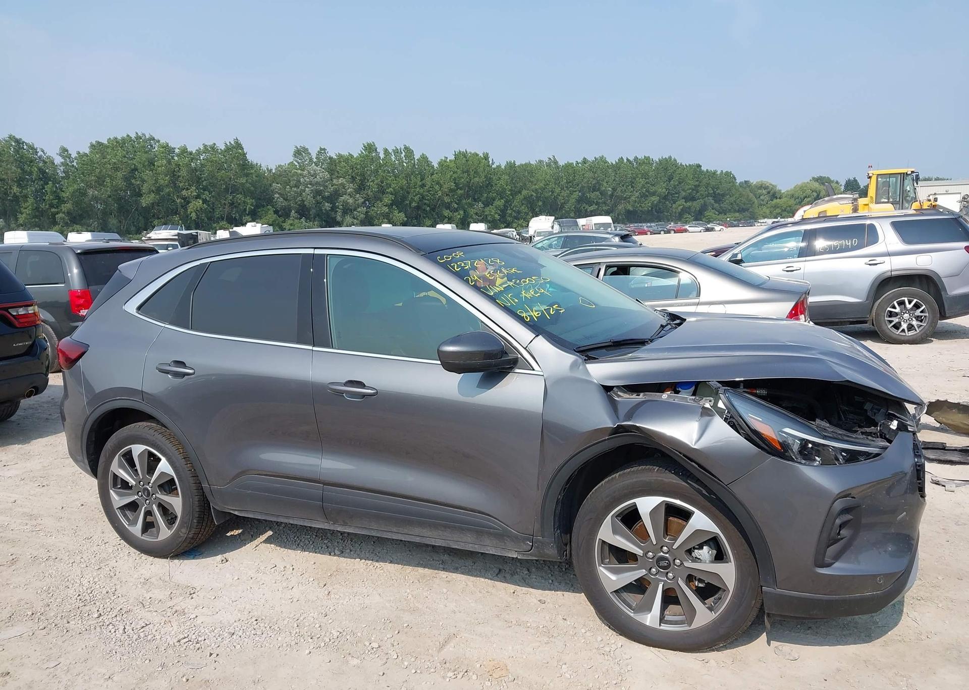 2024 FORD ESCAPE PLATINUM