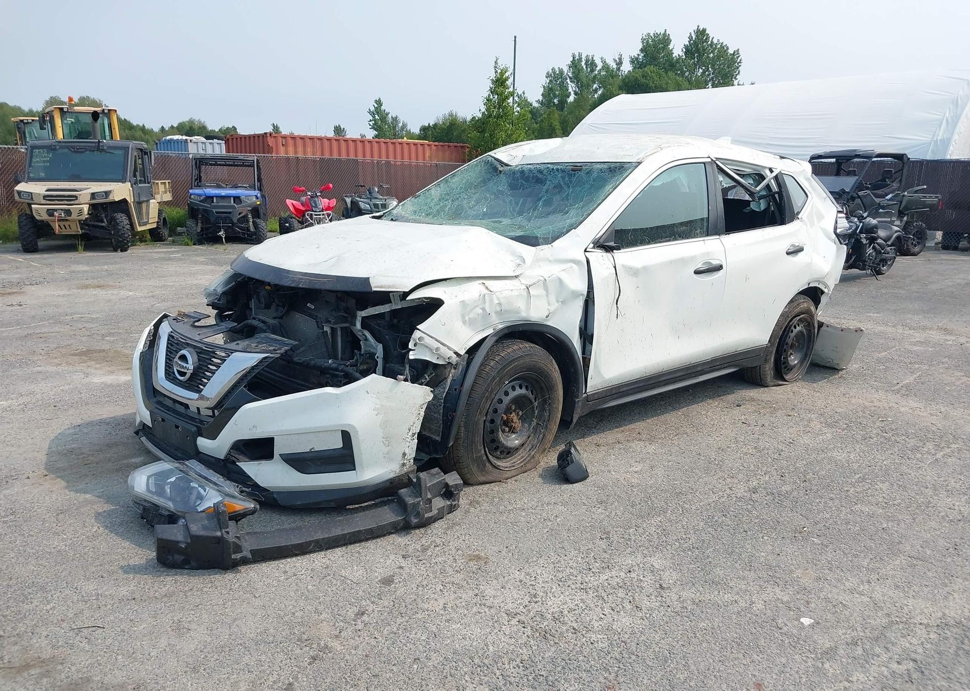 2017 NISSAN ROGUE S
