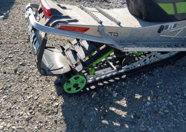 2011 ARCTIC CAT Crossfire 8