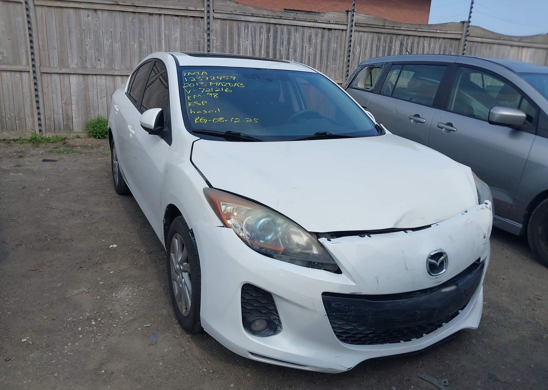 2013 MAZDA MAZDA3