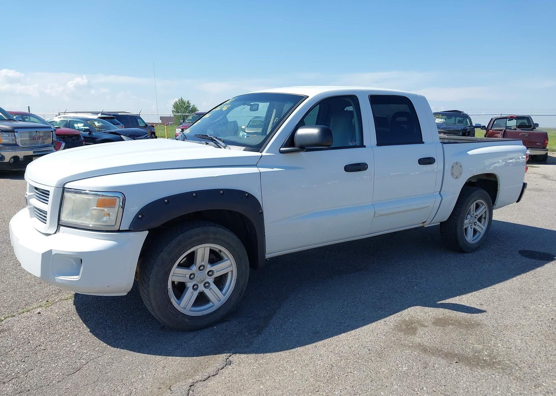 2007 DODGE DAKOTA QUAD SLT