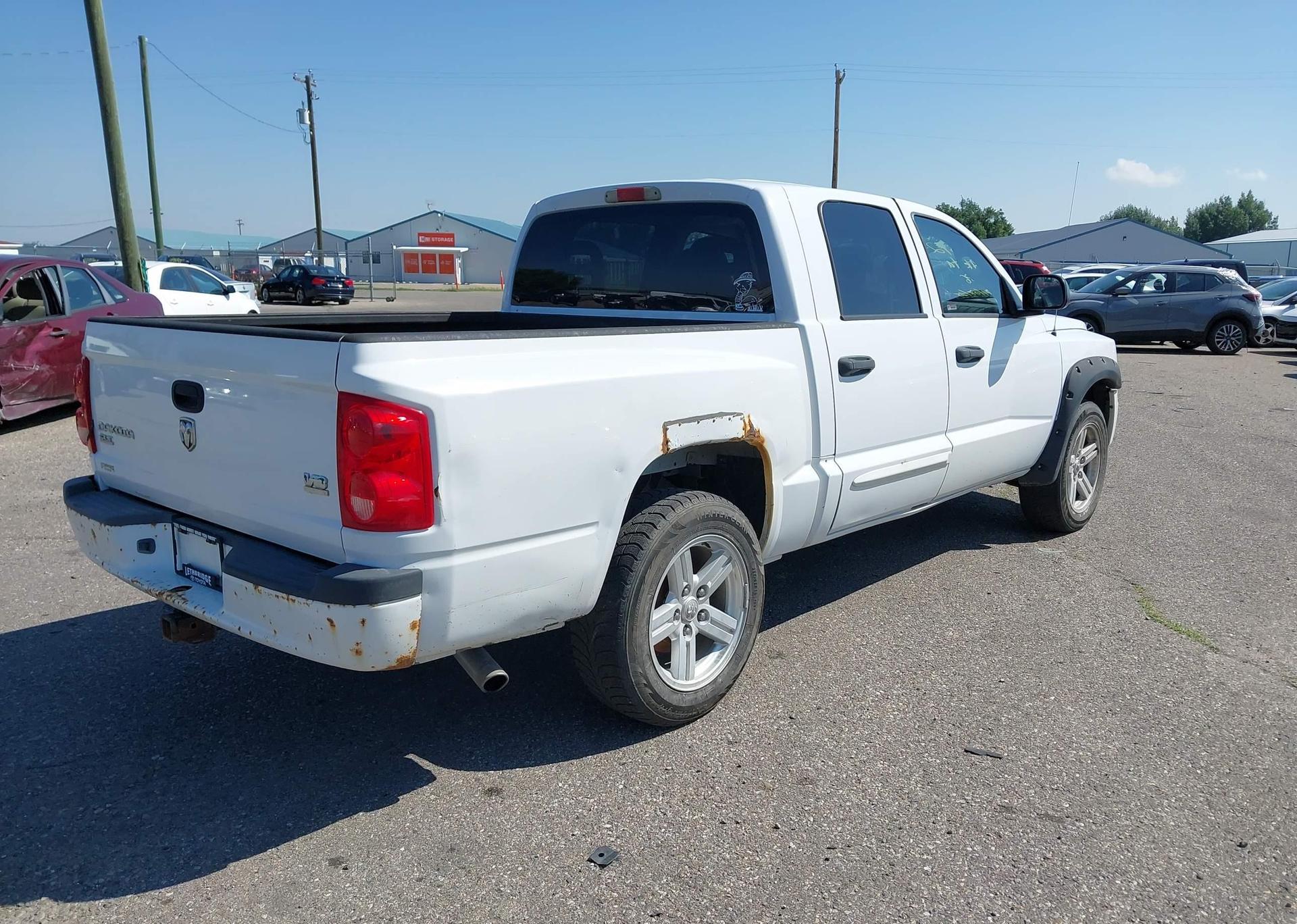 2007 DODGE DAKOTA QUAD SLT