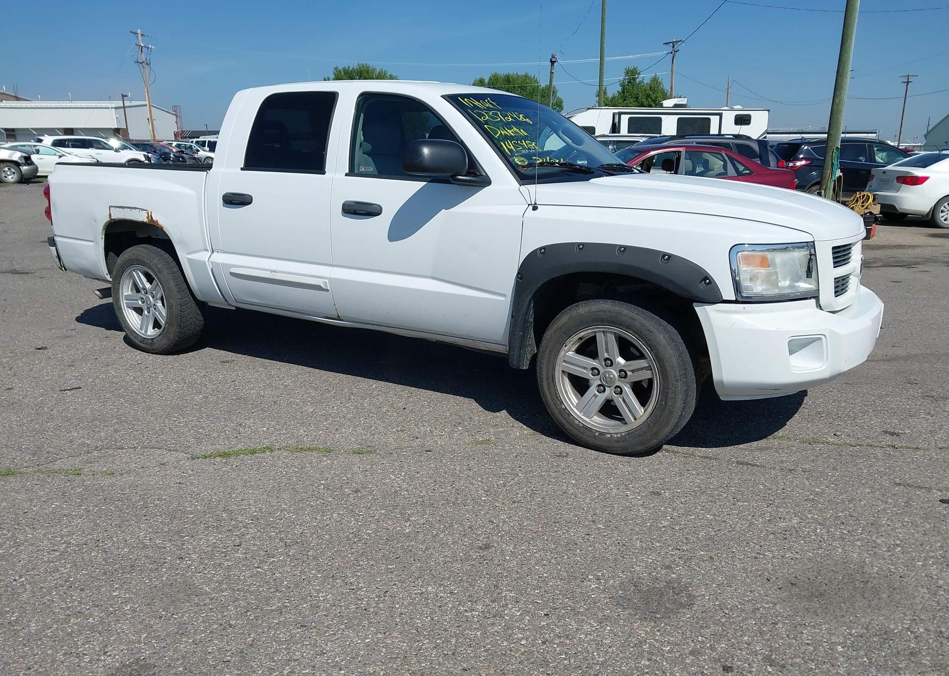 2007 DODGE DAKOTA QUAD SLT