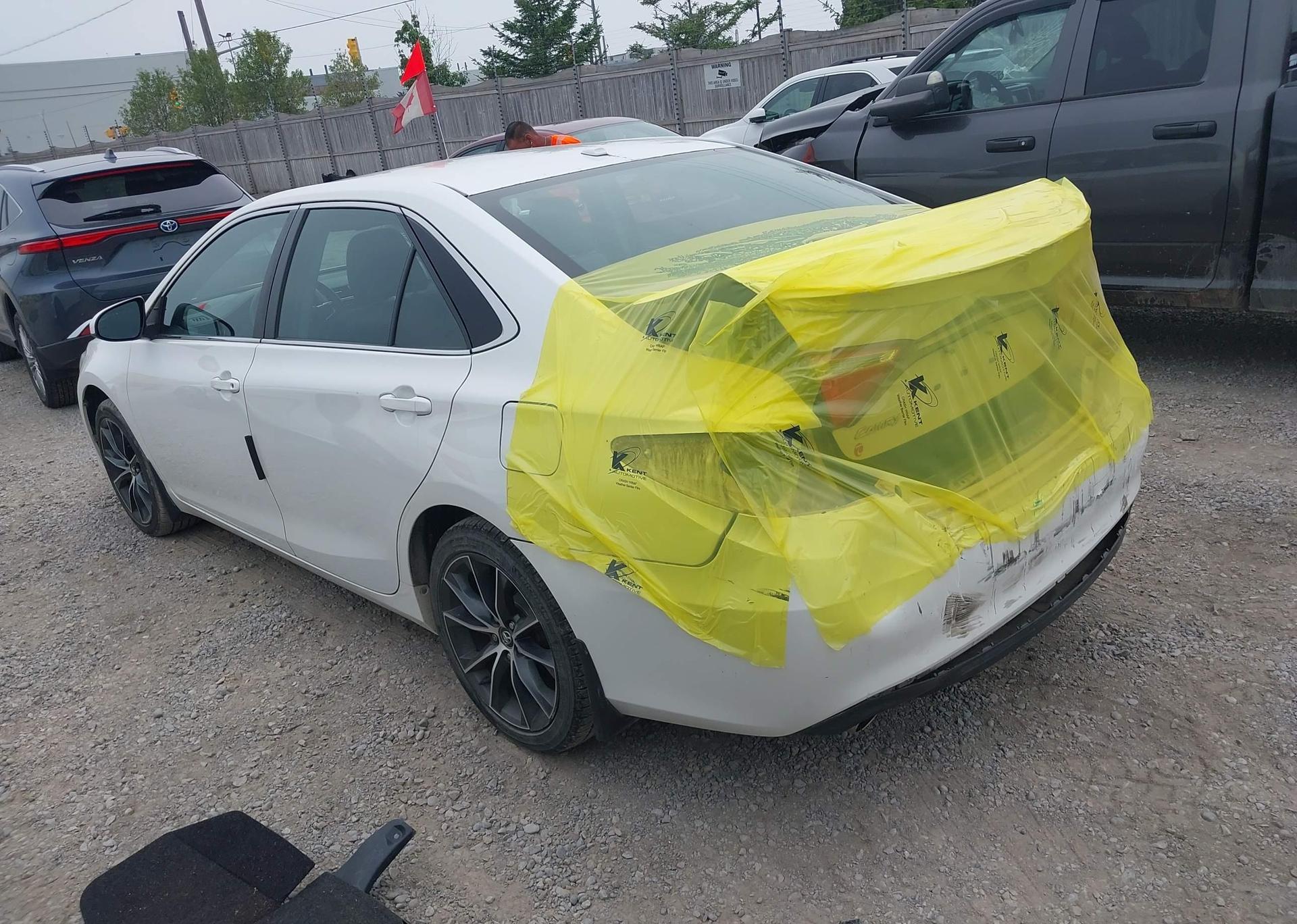 2015 TOYOTA CAMRY XSE