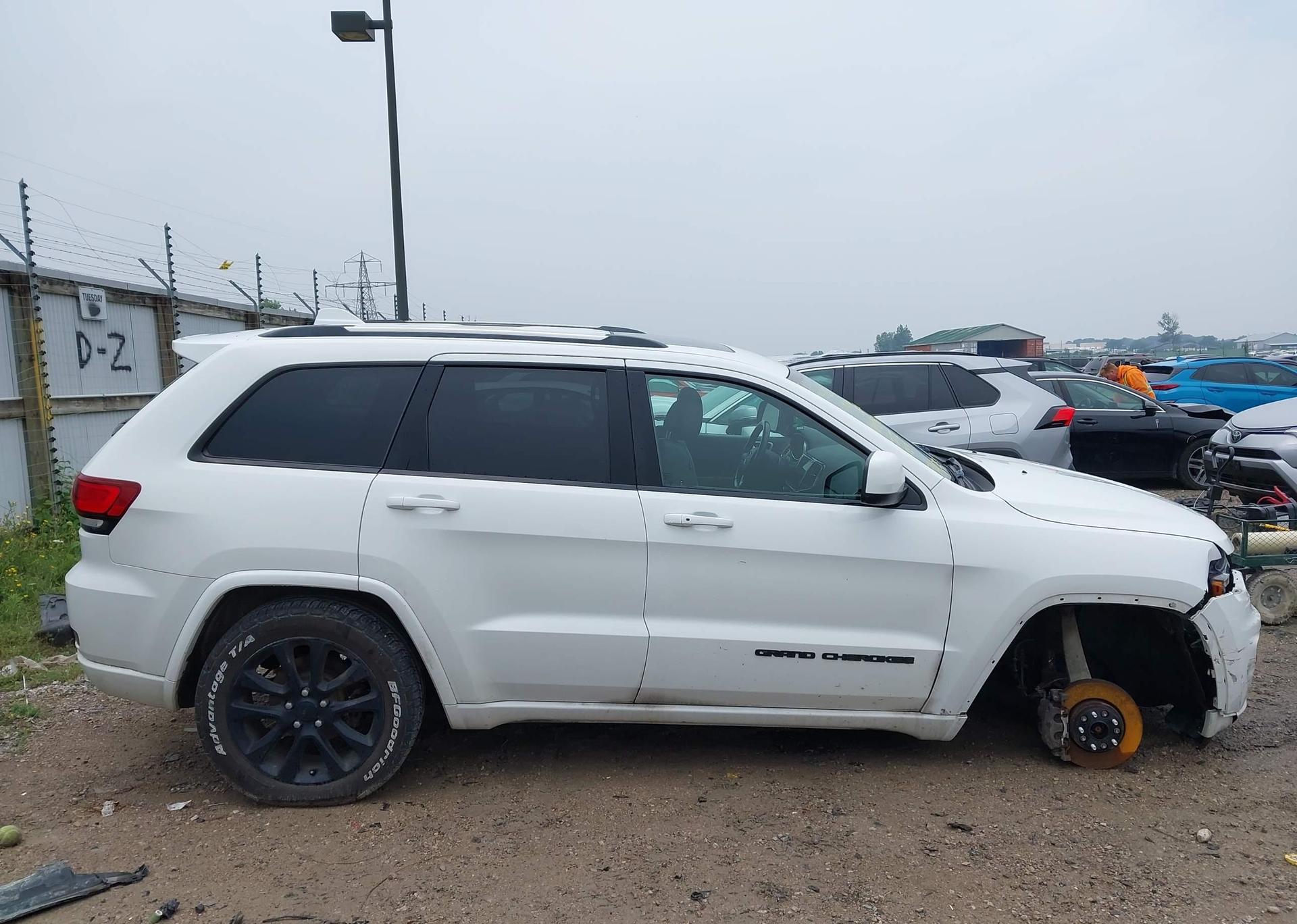 2020 JEEP GRAND CHEROKEE ALTITUDE
