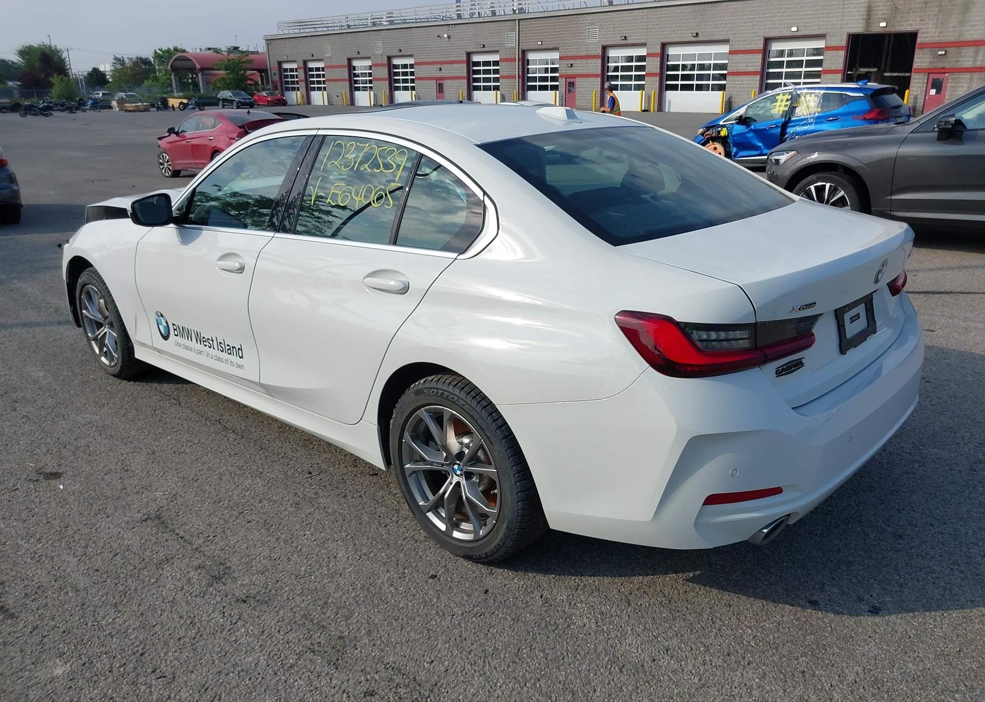 2024 BMW 330XI
