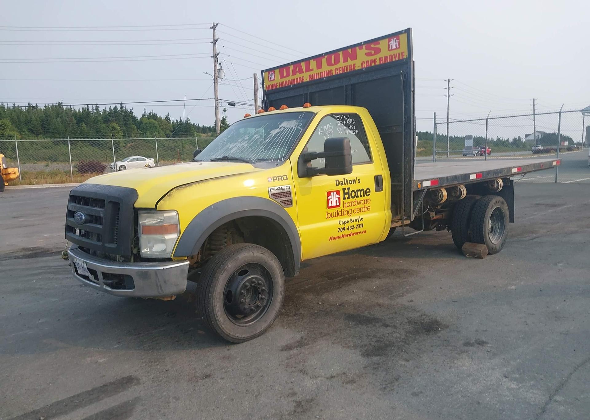 2008 FORD F-450 CHASSIS XL