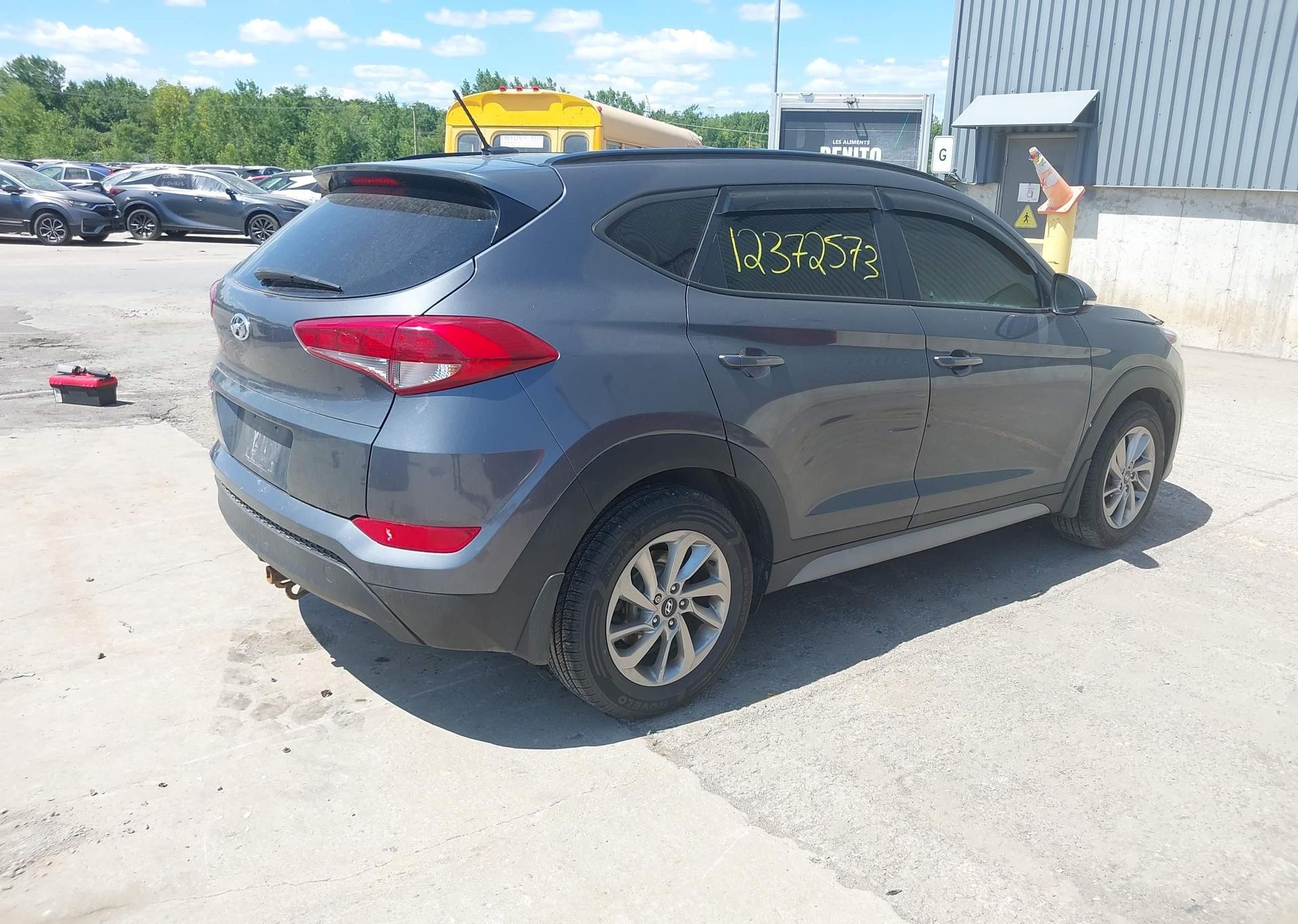 2017 HYUNDAI TUCSON