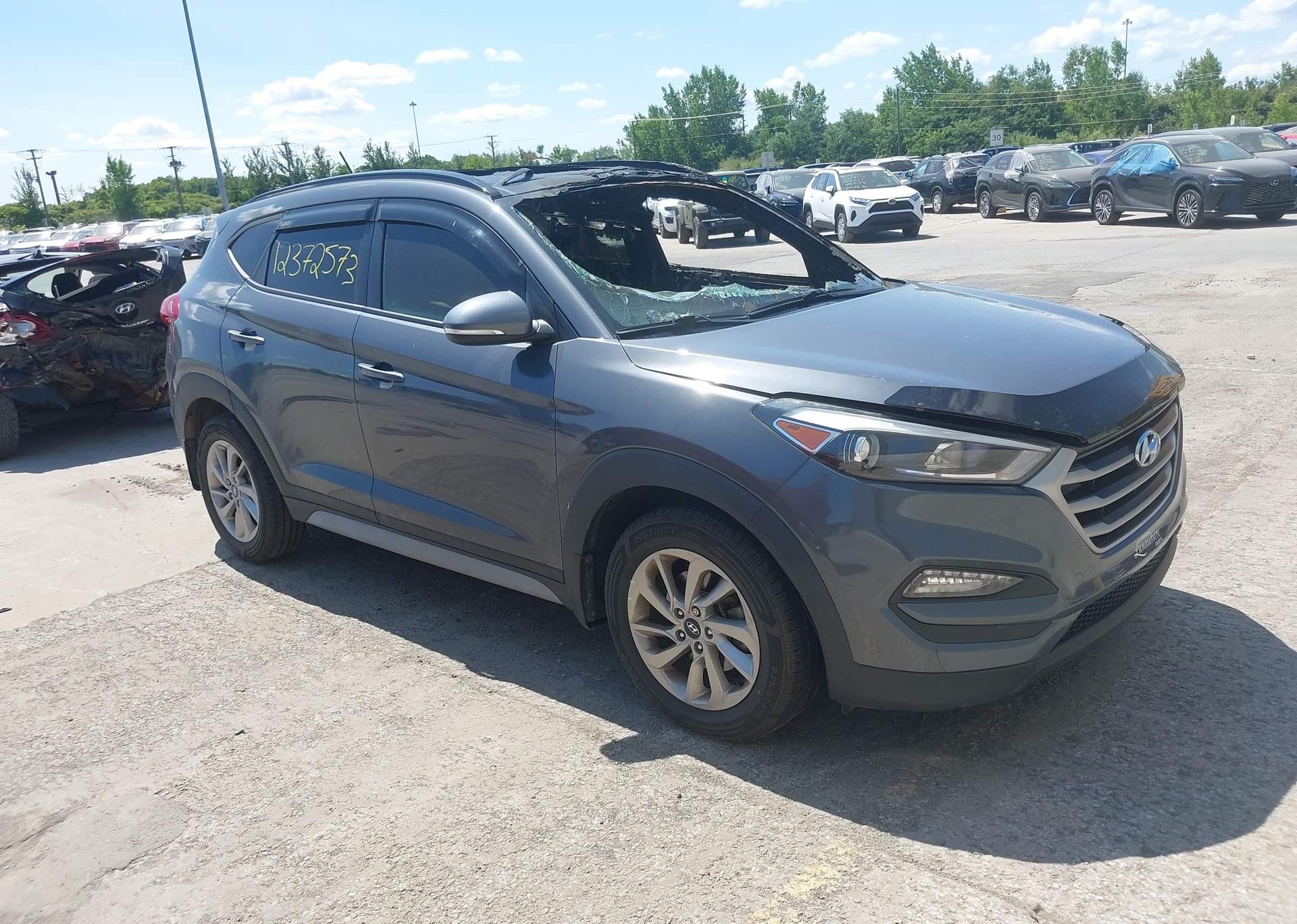 2017 HYUNDAI TUCSON