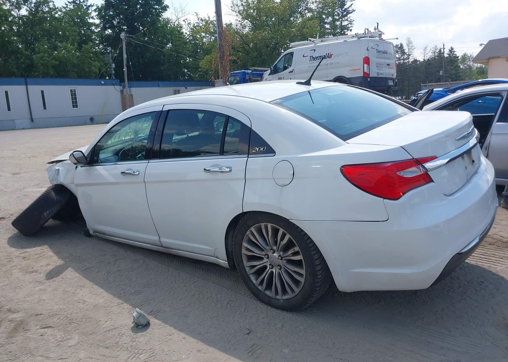 2012 CHRYSLER 200 LIMITED