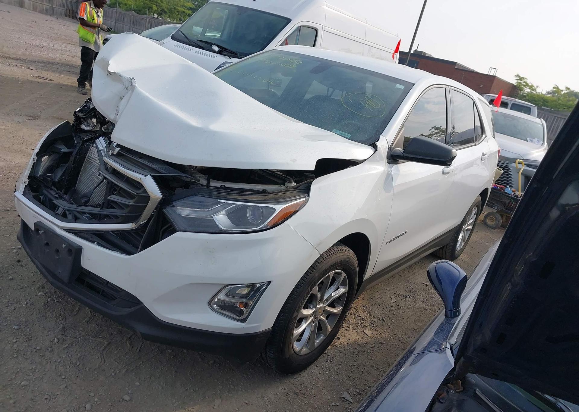 2018 CHEVROLET EQUINOX LS