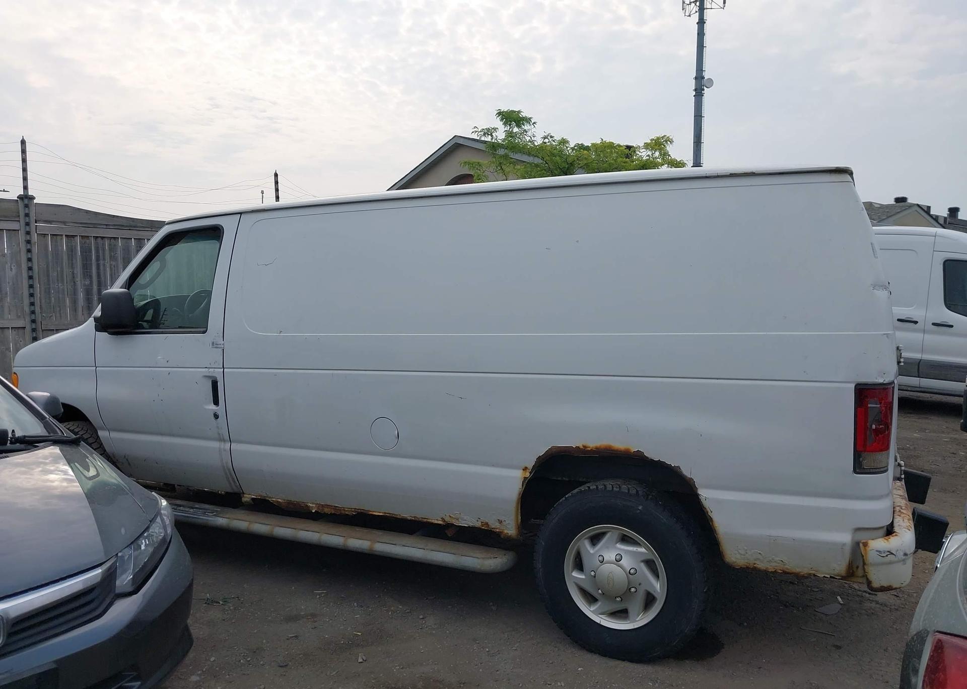 2007 FORD E-250 COMMERCIAL