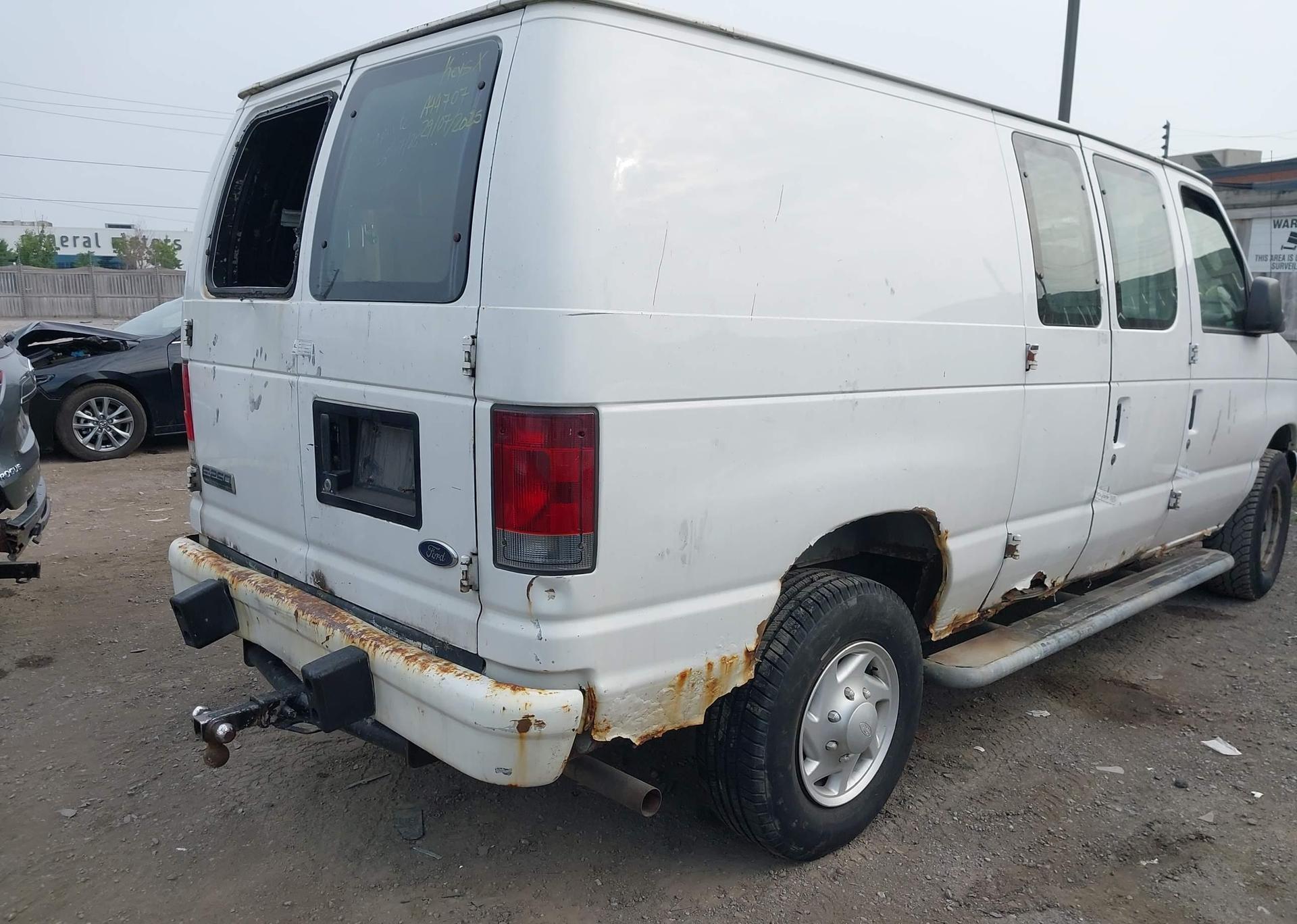 2007 FORD E-250 COMMERCIAL