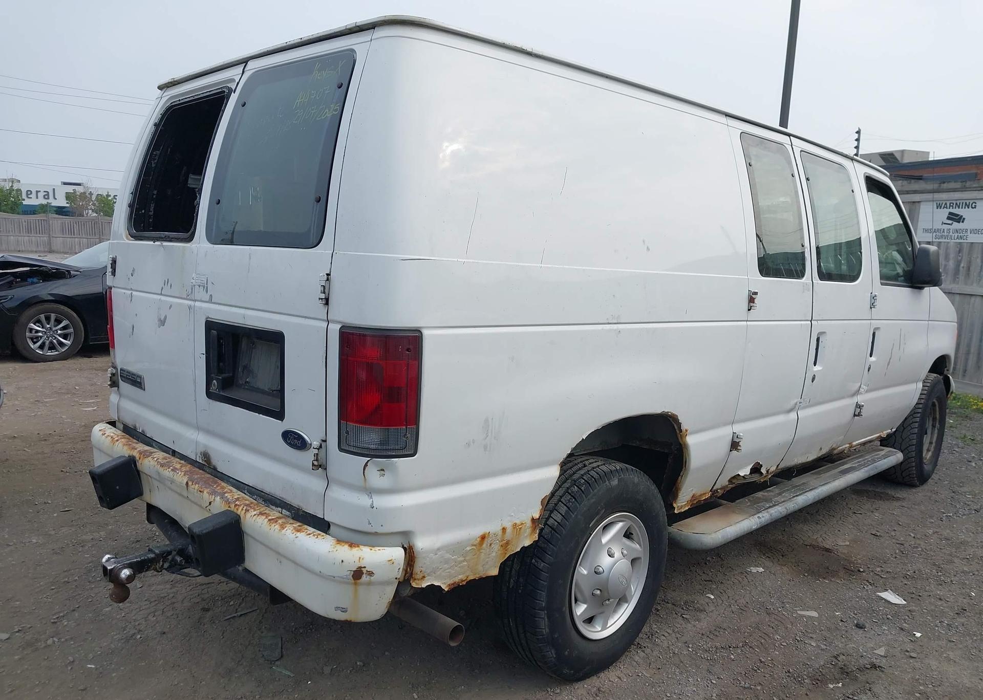 2007 FORD E-250 COMMERCIAL
