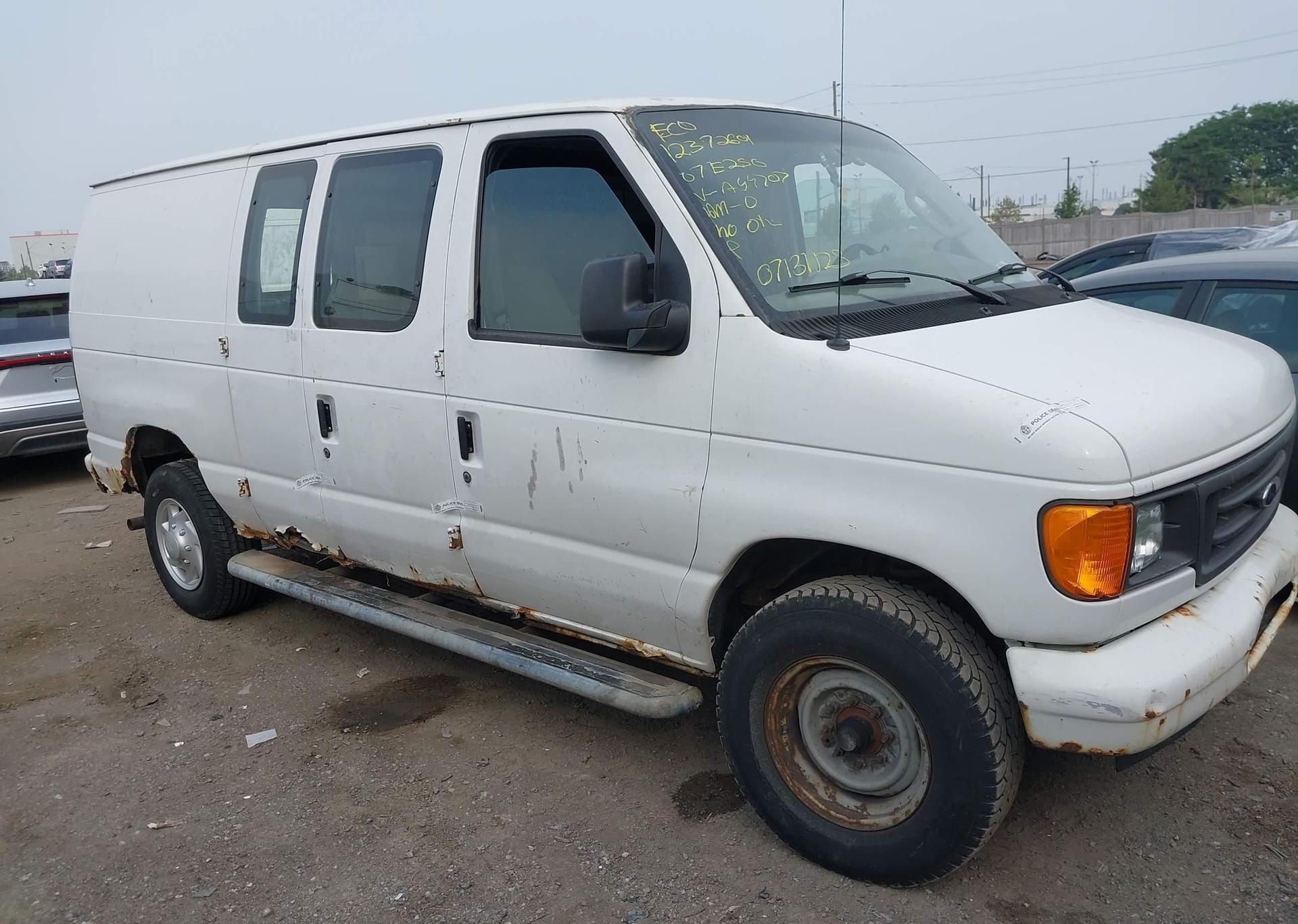 2007 FORD E-250 COMMERCIAL