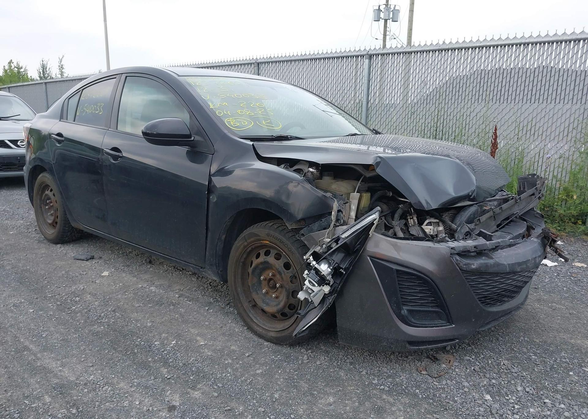 2012 MAZDA 3 I