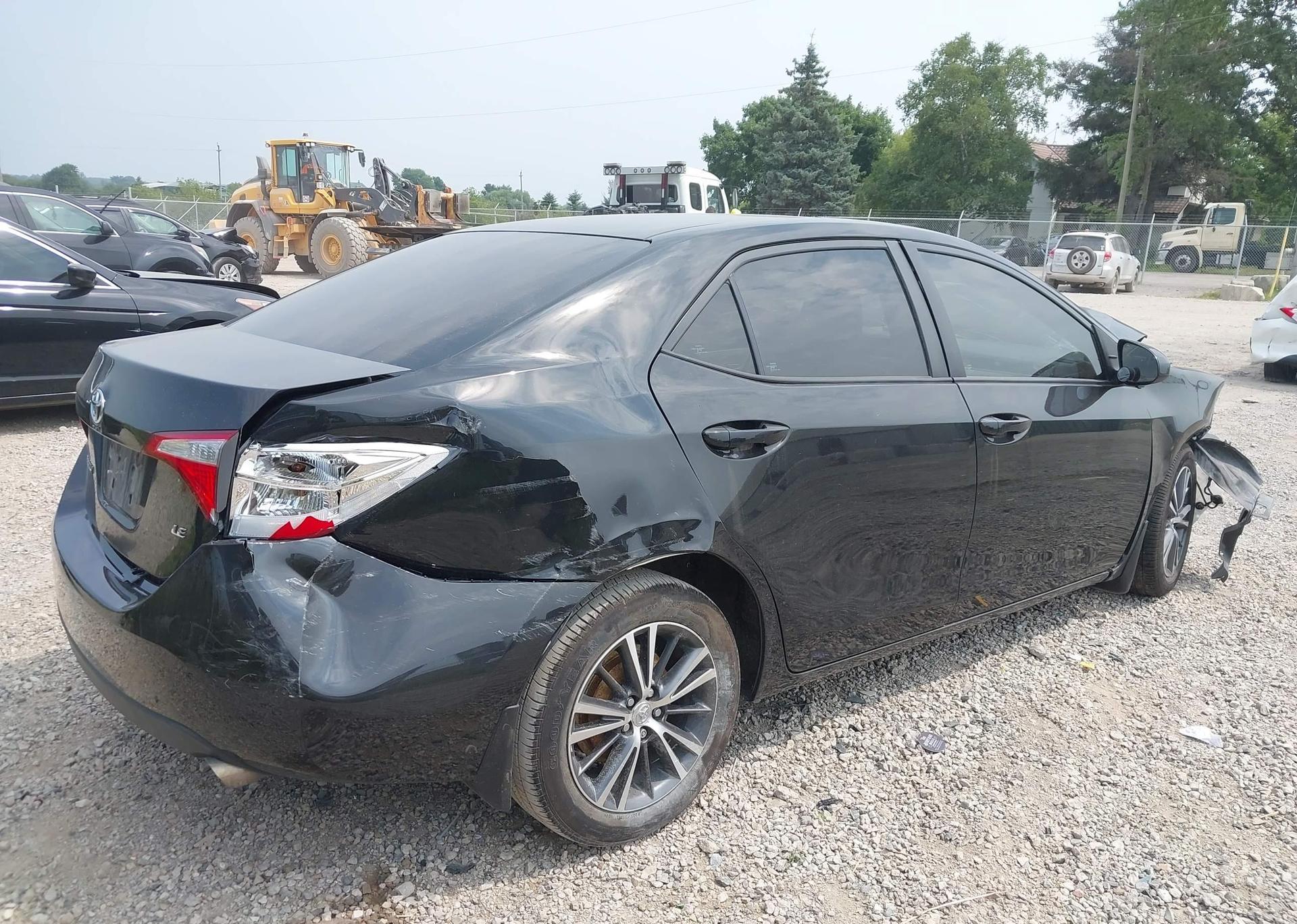 2016 TOYOTA COROLLA LE