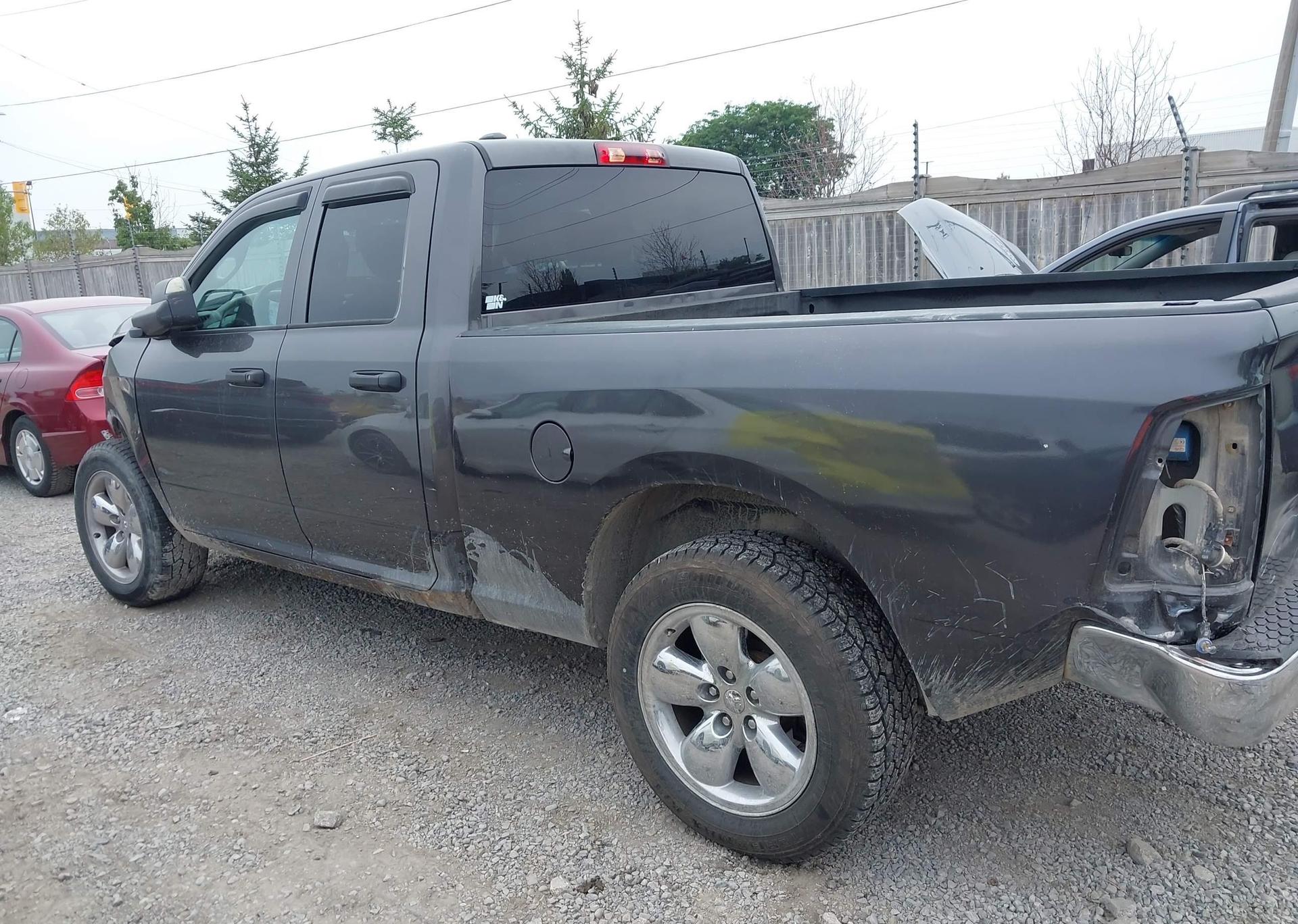 2018 RAM 1500 ST