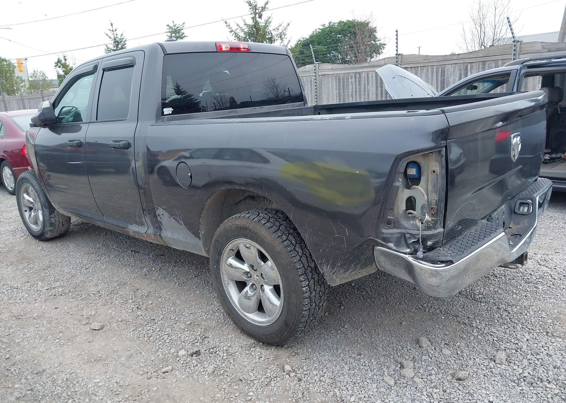 2018 RAM 1500 ST