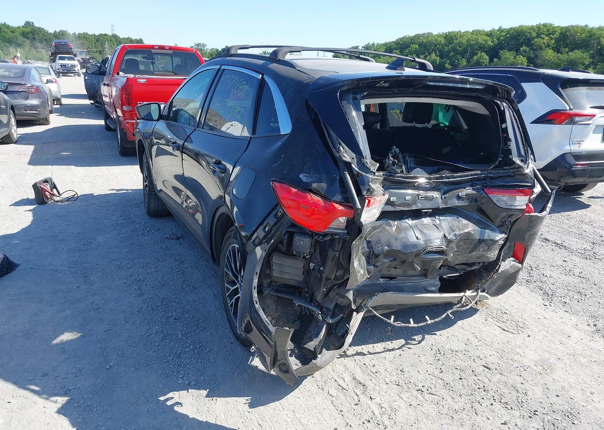 2022 FORD ESCAPE SEL