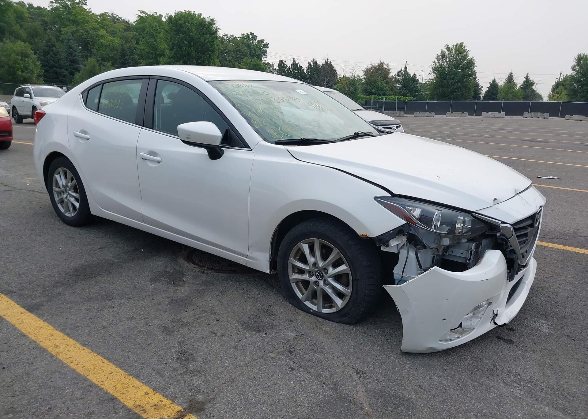 2014 MAZDA MAZDA3 GS-SKY