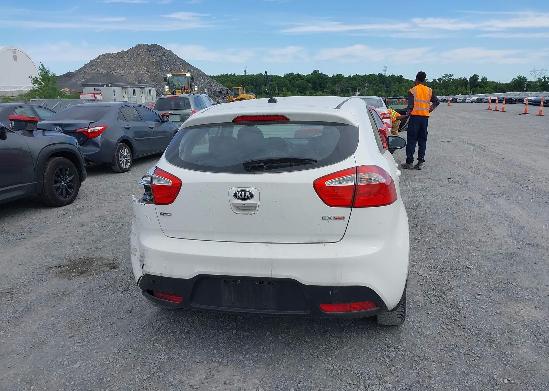 2013 KIA RIO EX