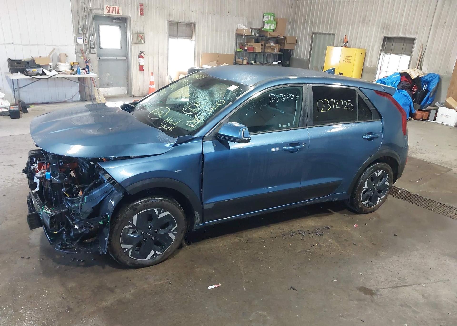 2025 KIA NIRO WIND