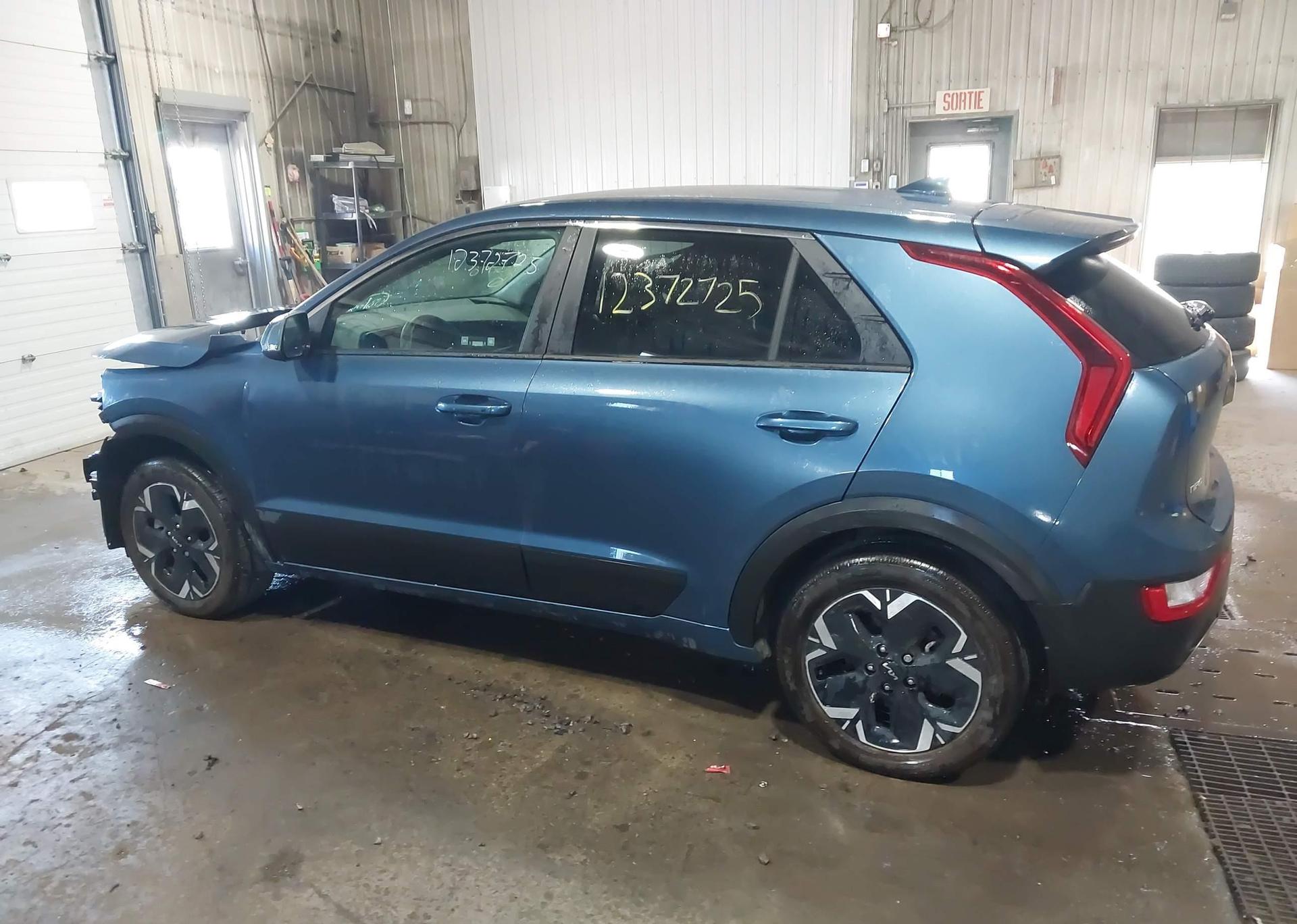 2025 KIA NIRO WIND