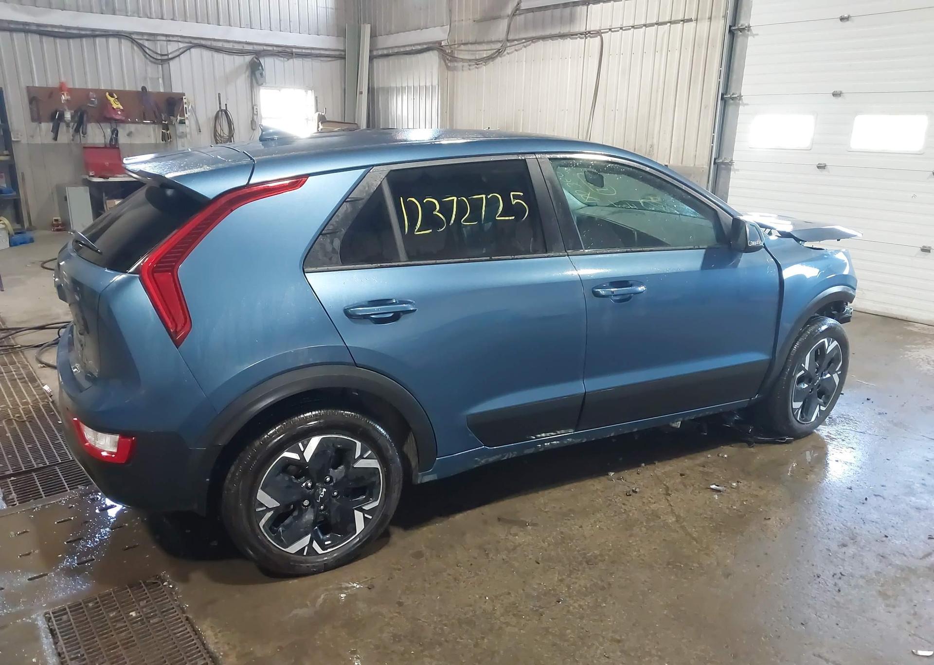 2025 KIA NIRO WIND