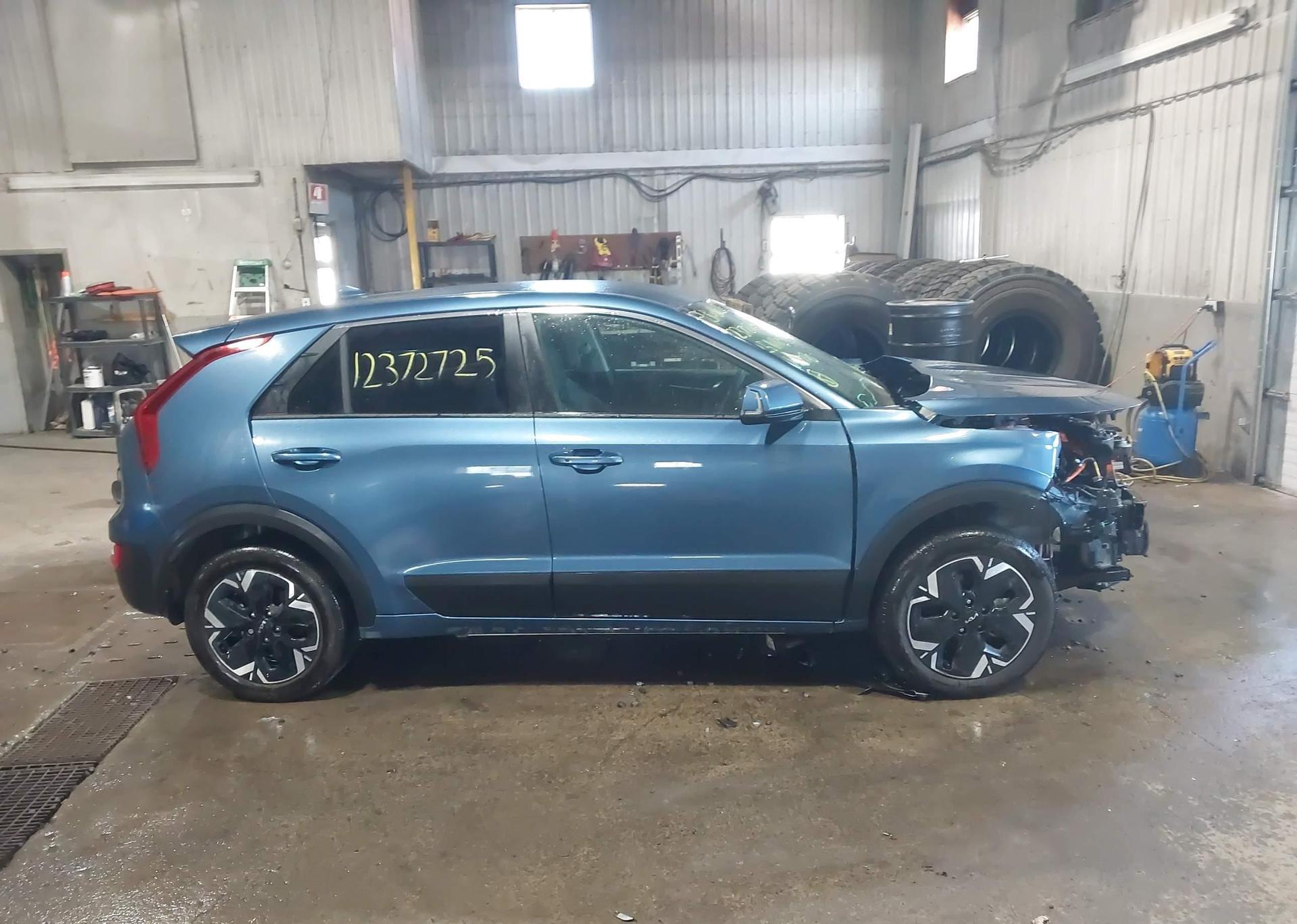 2025 KIA NIRO WIND