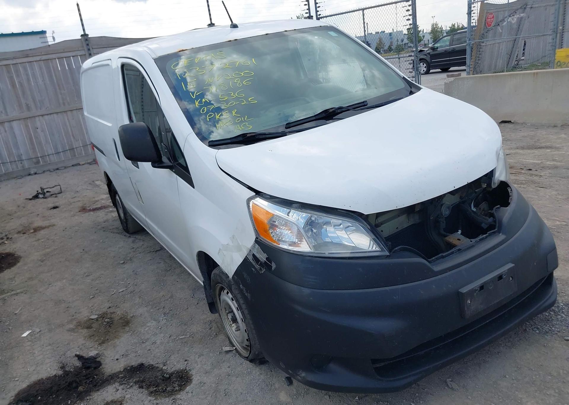 2015 NISSAN NV200 S
