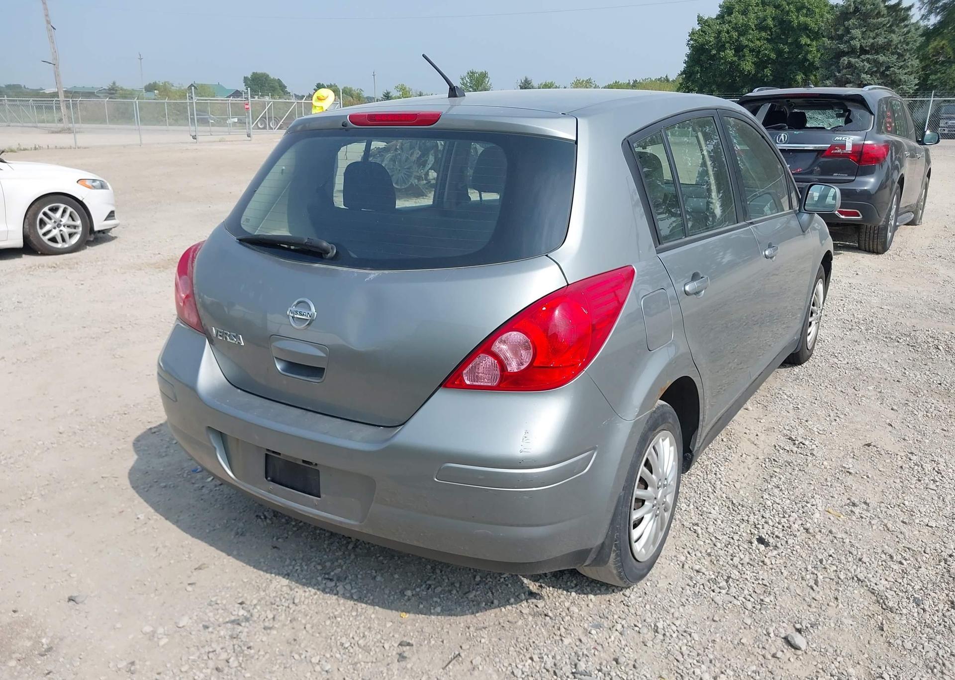 2012 NISSAN VERSA 1.8 S