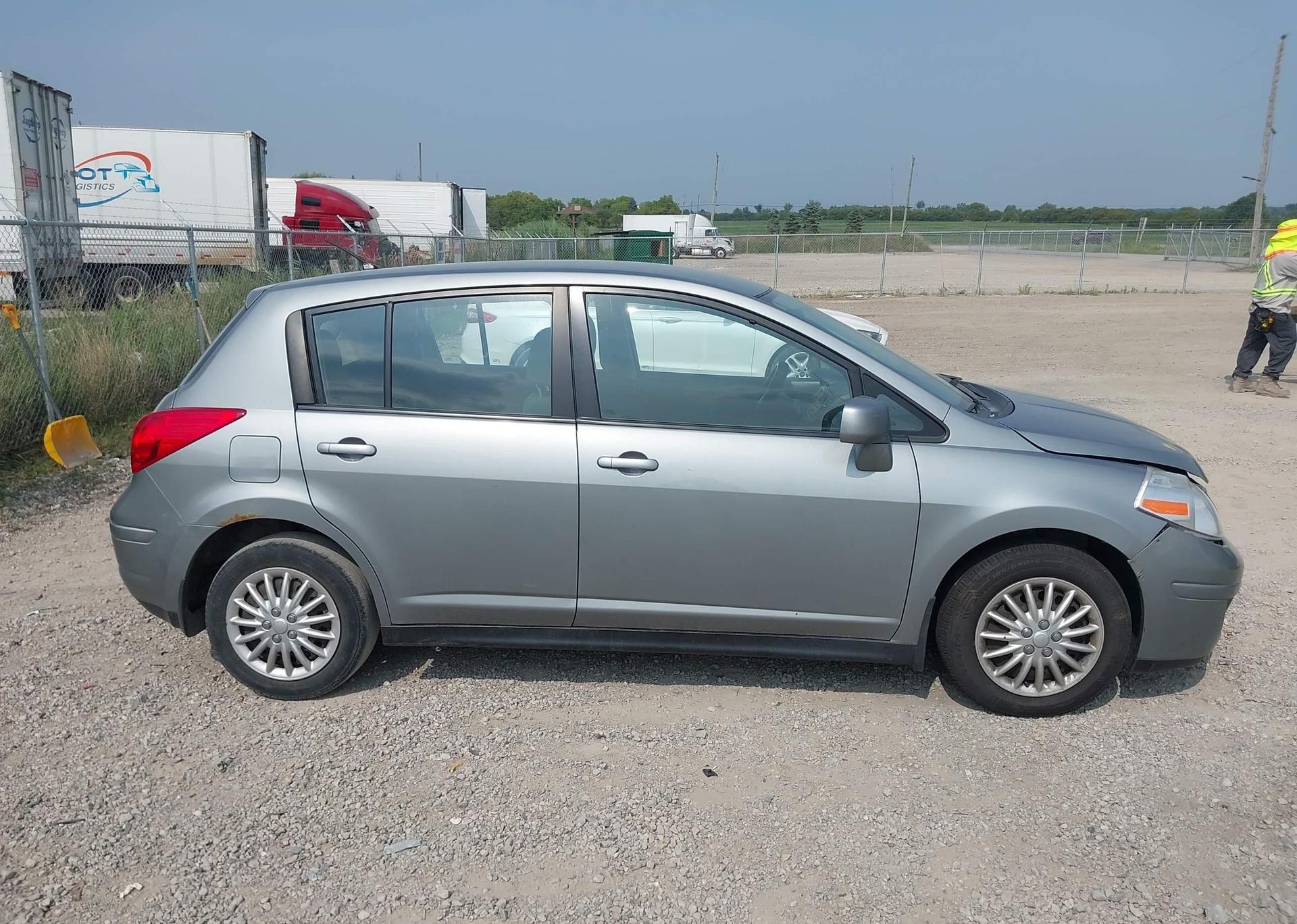 2012 NISSAN VERSA 1.8 S