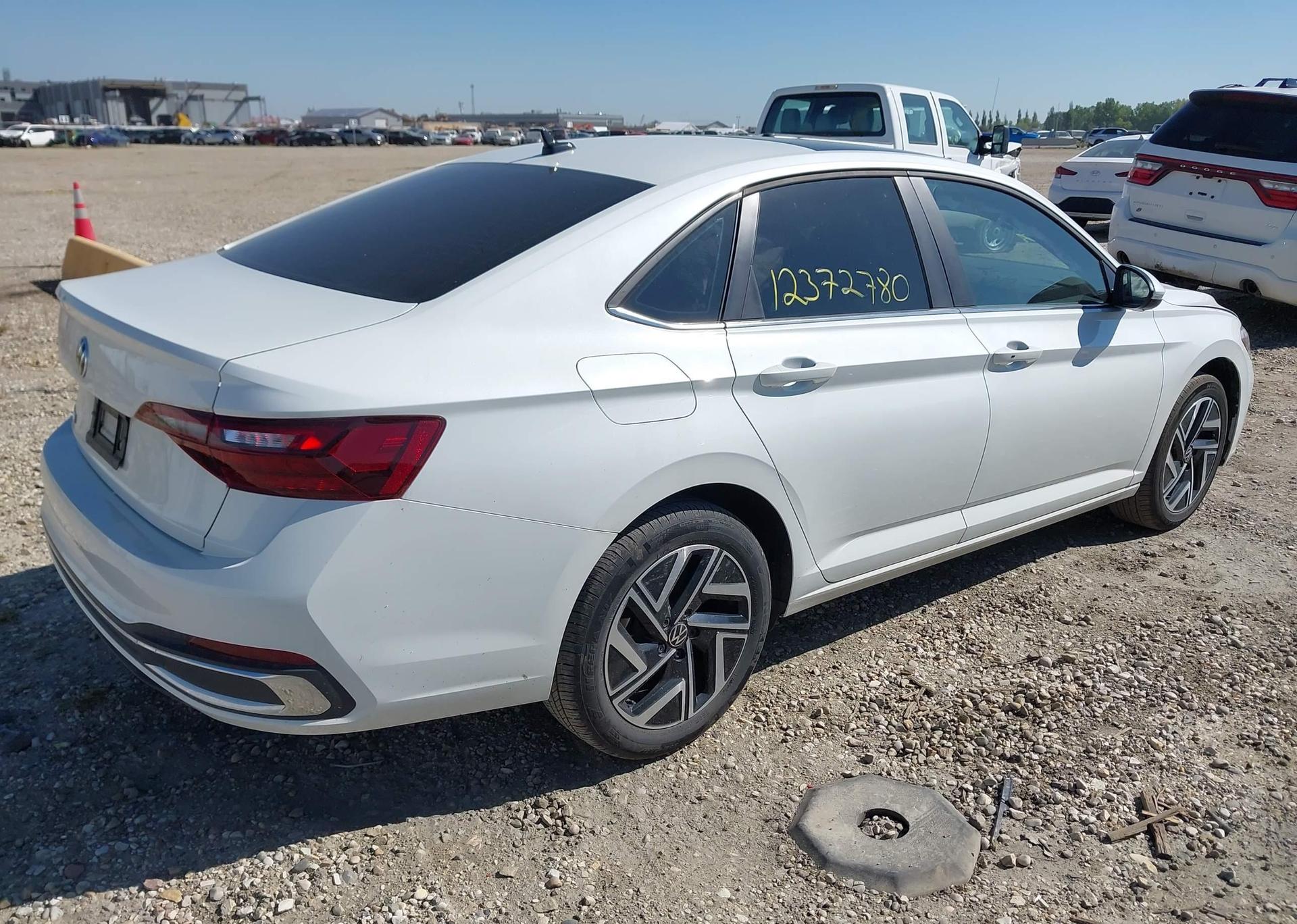 2024 VOLKSWAGEN Jetta Highline