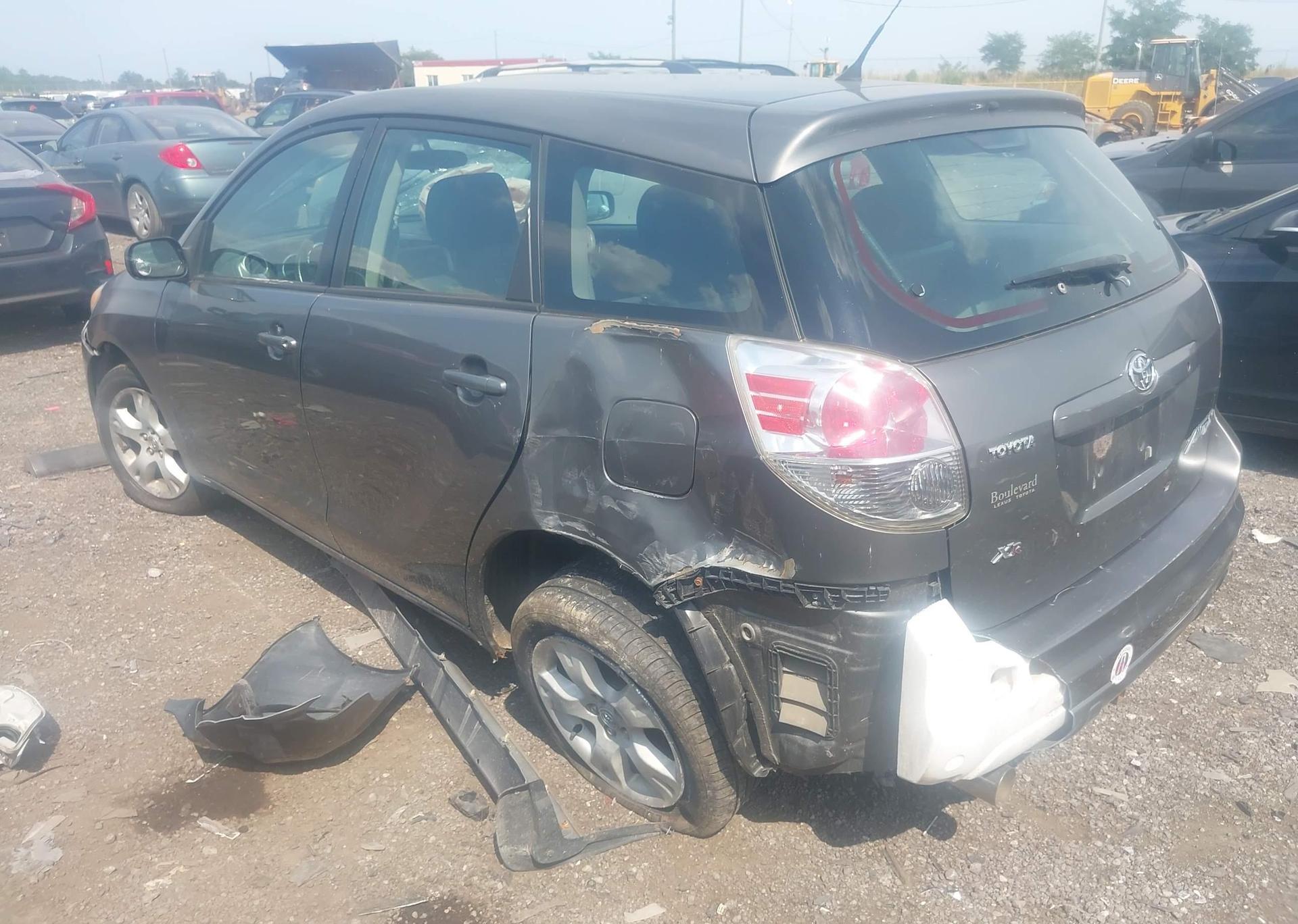 2005 TOYOTA Matrix XR