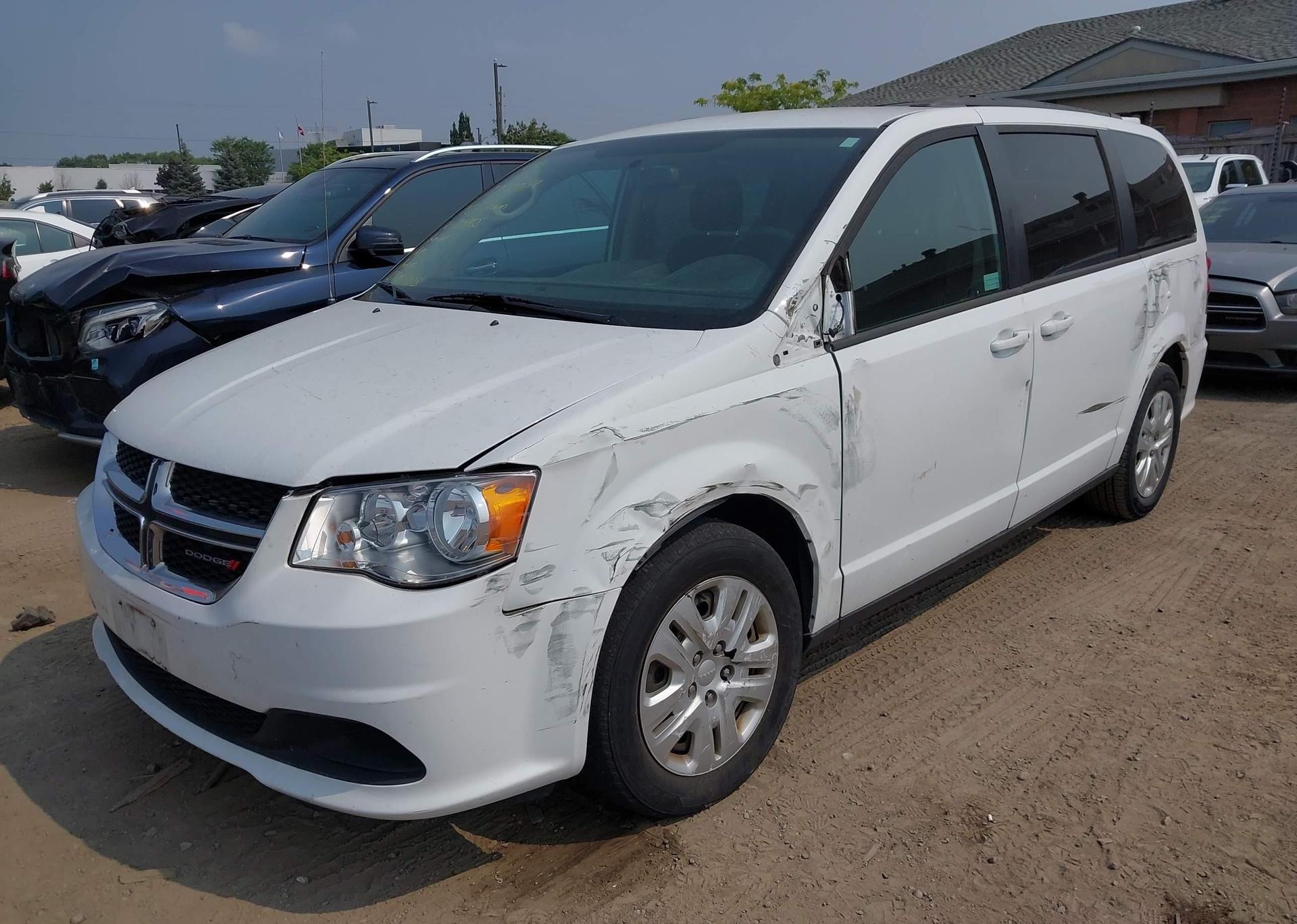2018 DODGE GRAND CARAVAN SE