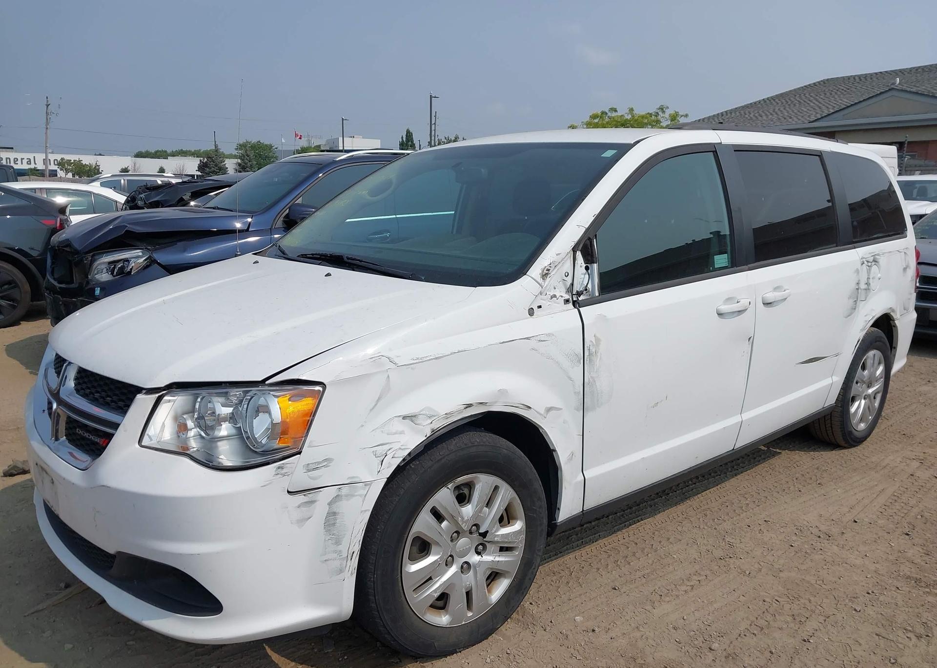 2018 DODGE GRAND CARAVAN SE