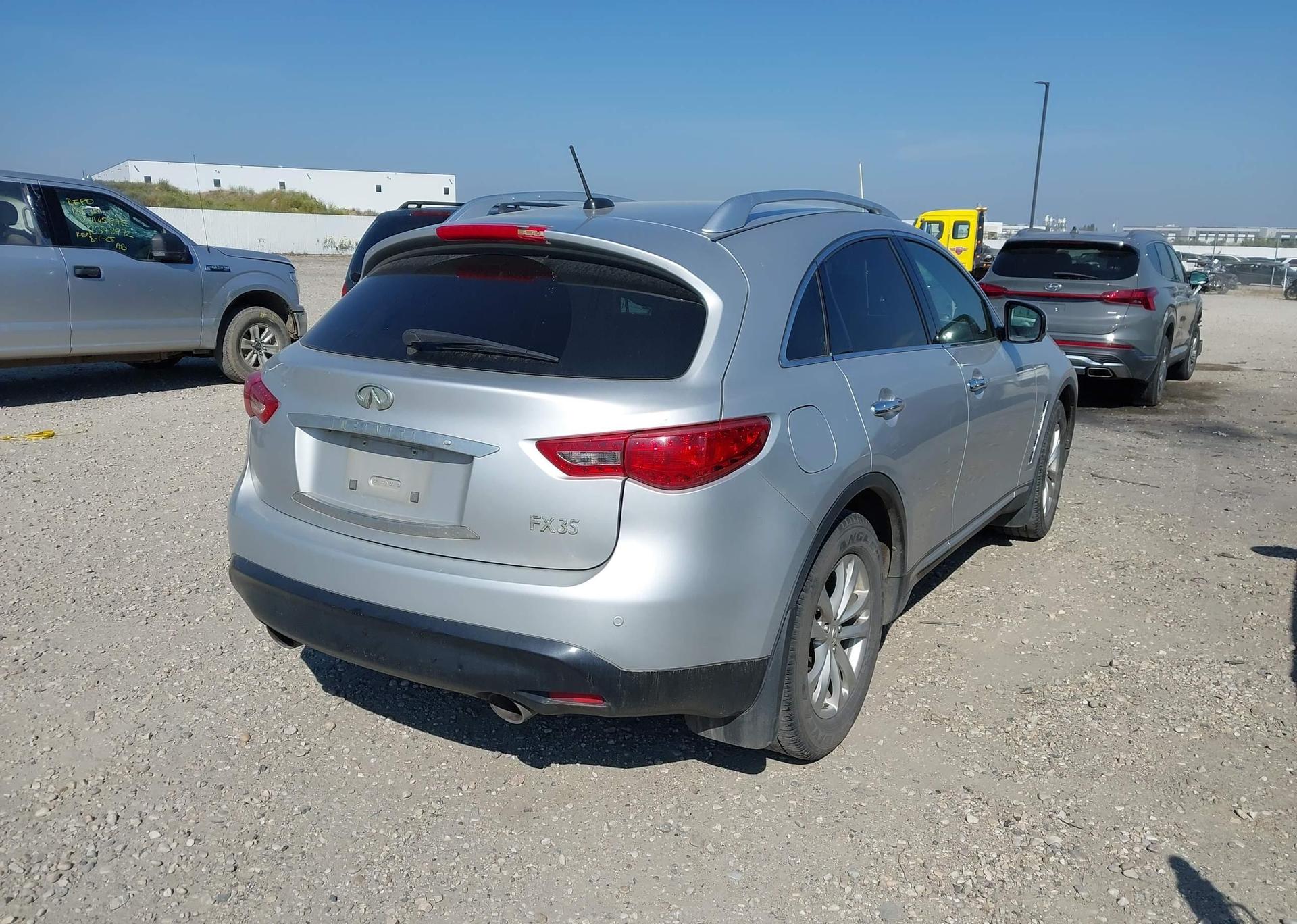 2009 INFINITI FX35