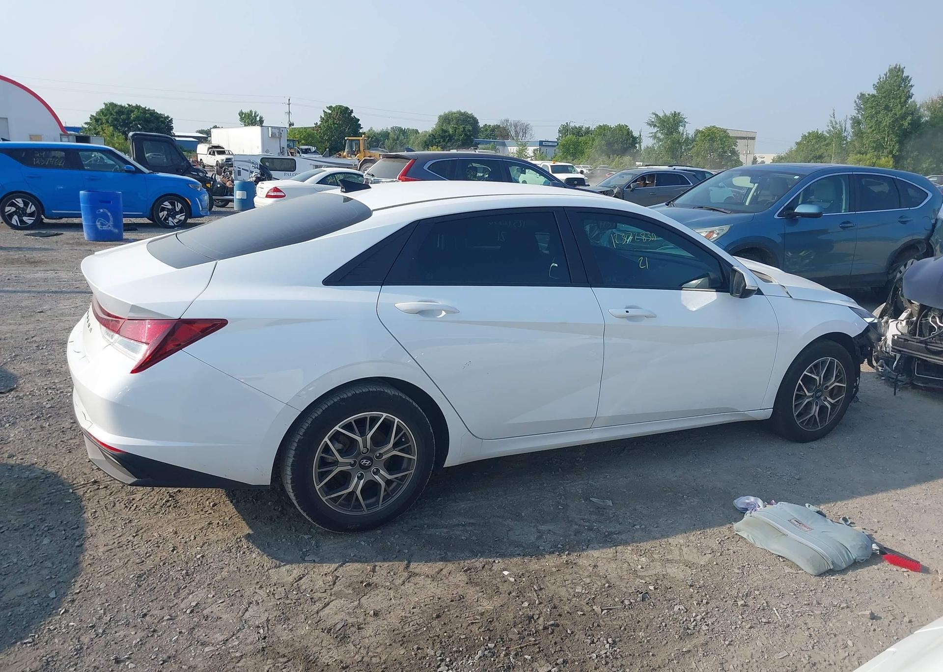 2021 HYUNDAI ELANTRA