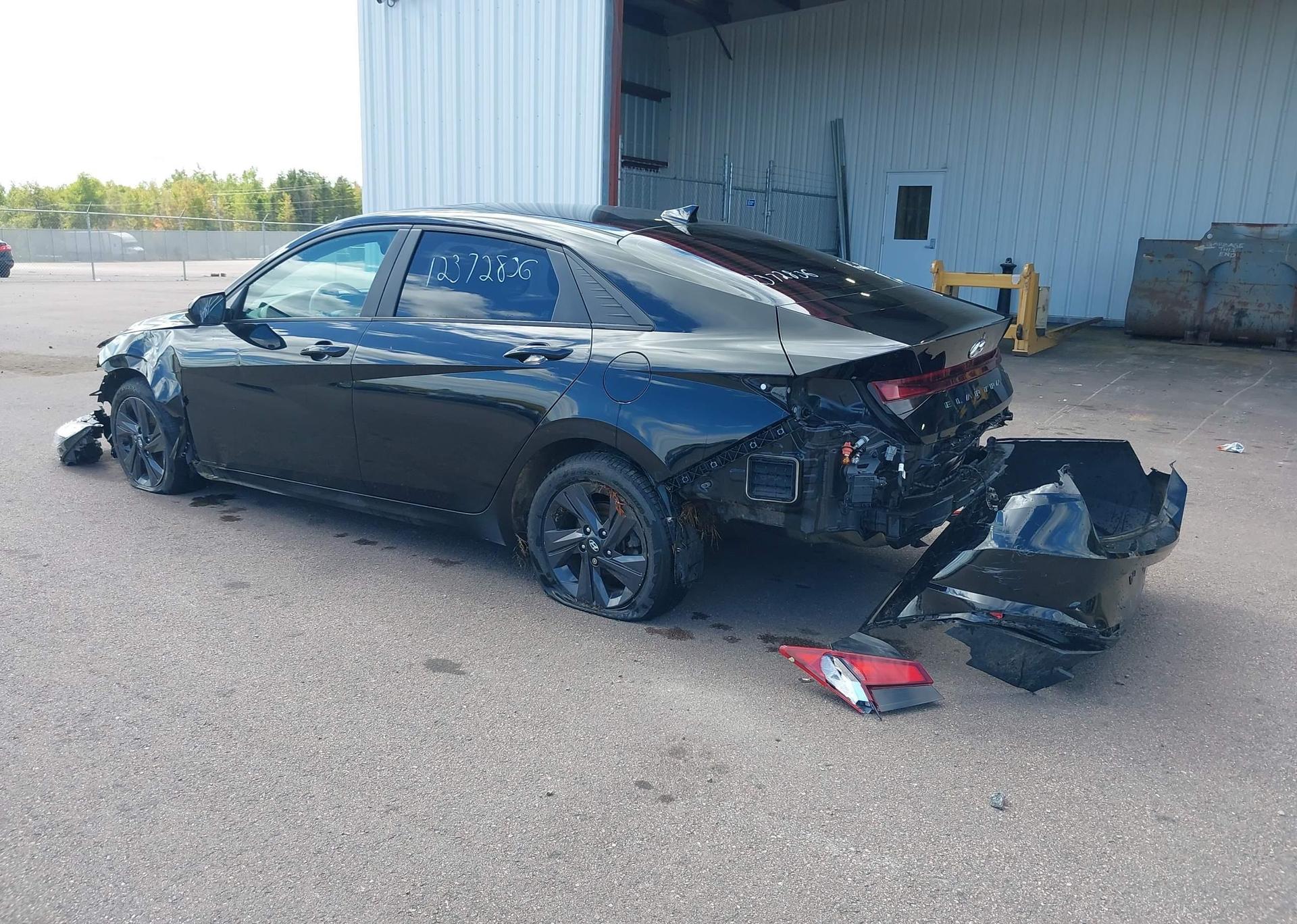 2022 HYUNDAI ELANTRA SEL